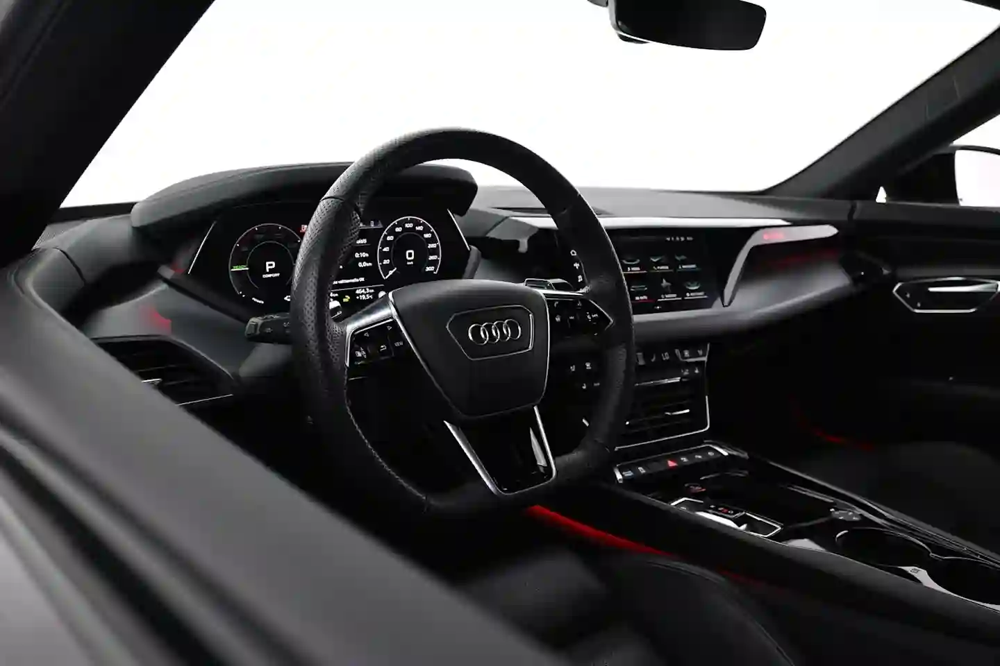 Car Image - 1dnZDa7Gf26mg8YeYR7d3u