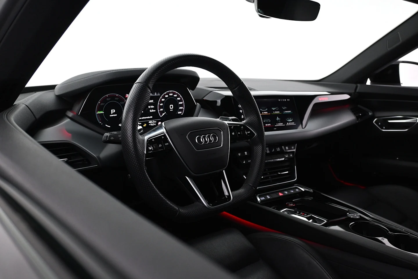Car Image - 1dnZDa7Gf26mg8YeYR7d3u