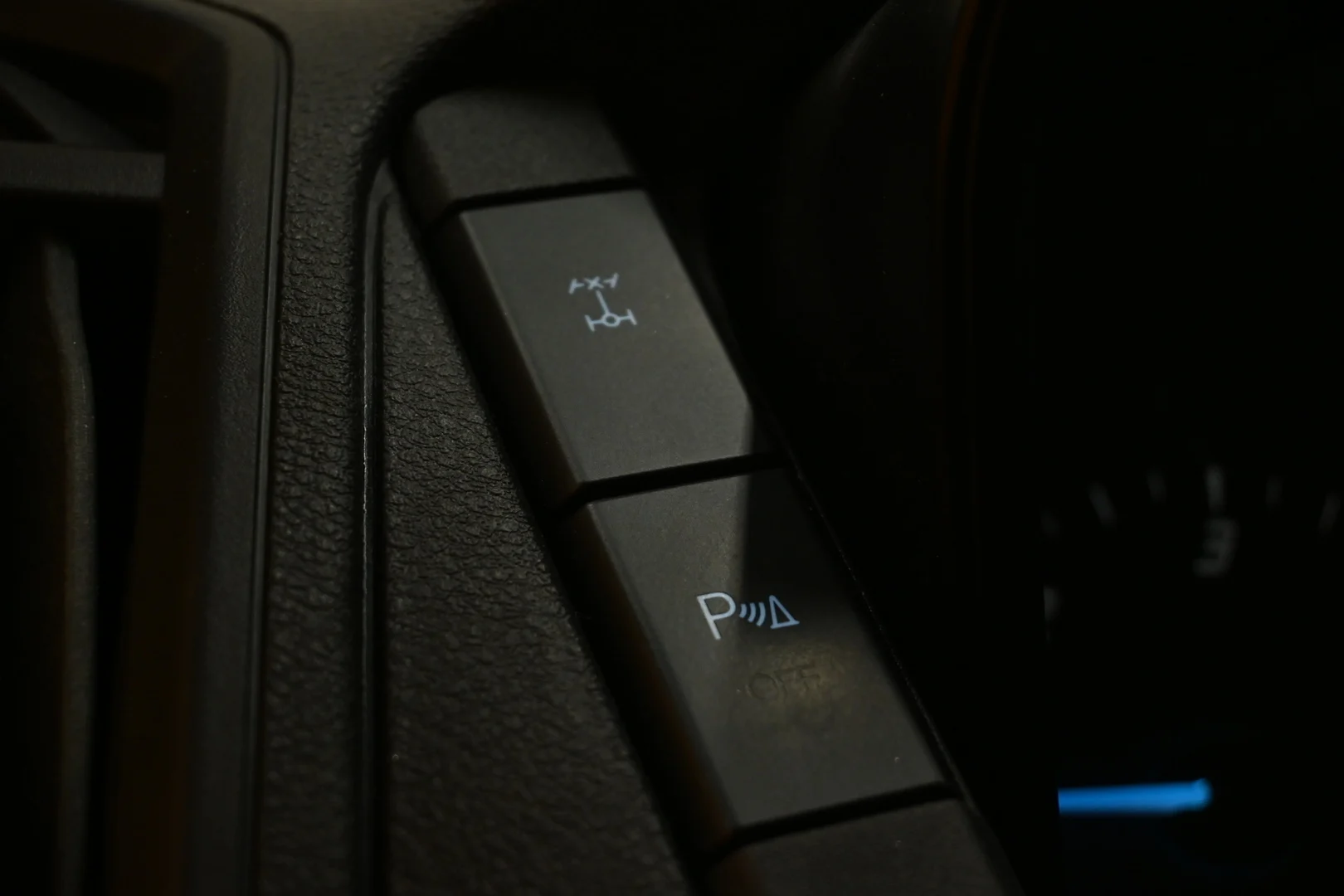 Car Image - ez20SG7BNICsUYl5VtD8I