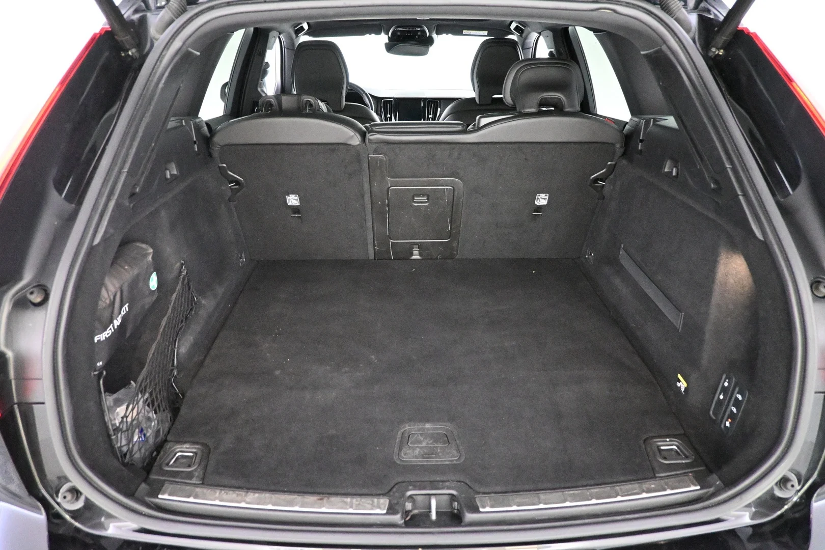 Car Image - 30X54wTDXm0rPozbIwtCU9