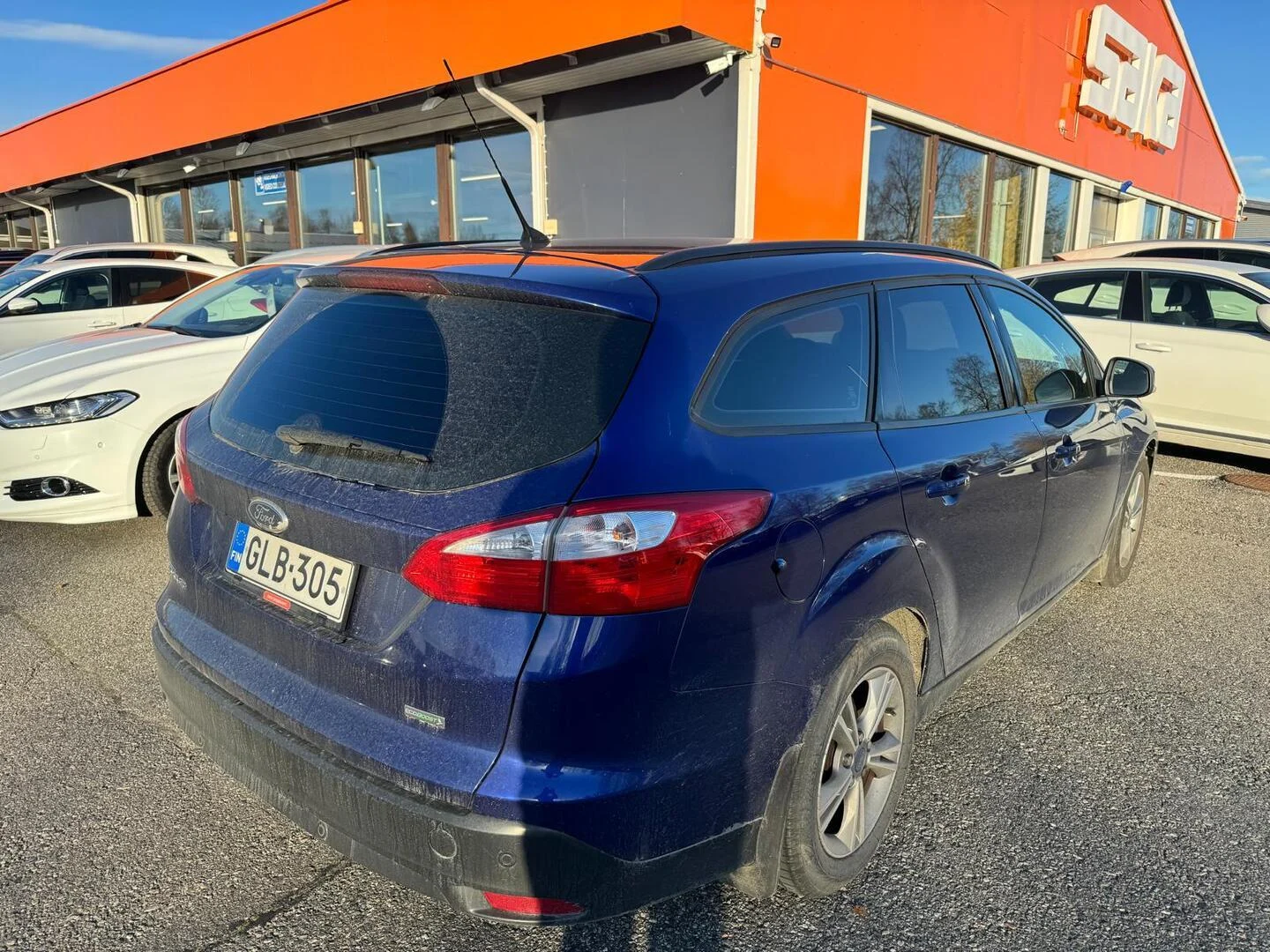 Car Image - 5PiKNJhCpr4gK4JFdDJtPx
