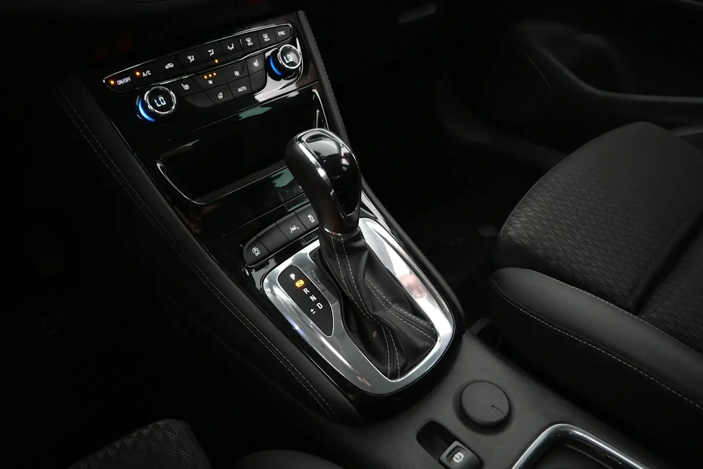 Car Image - 3cJPcW7OvdJ8WIvZmuA3St
