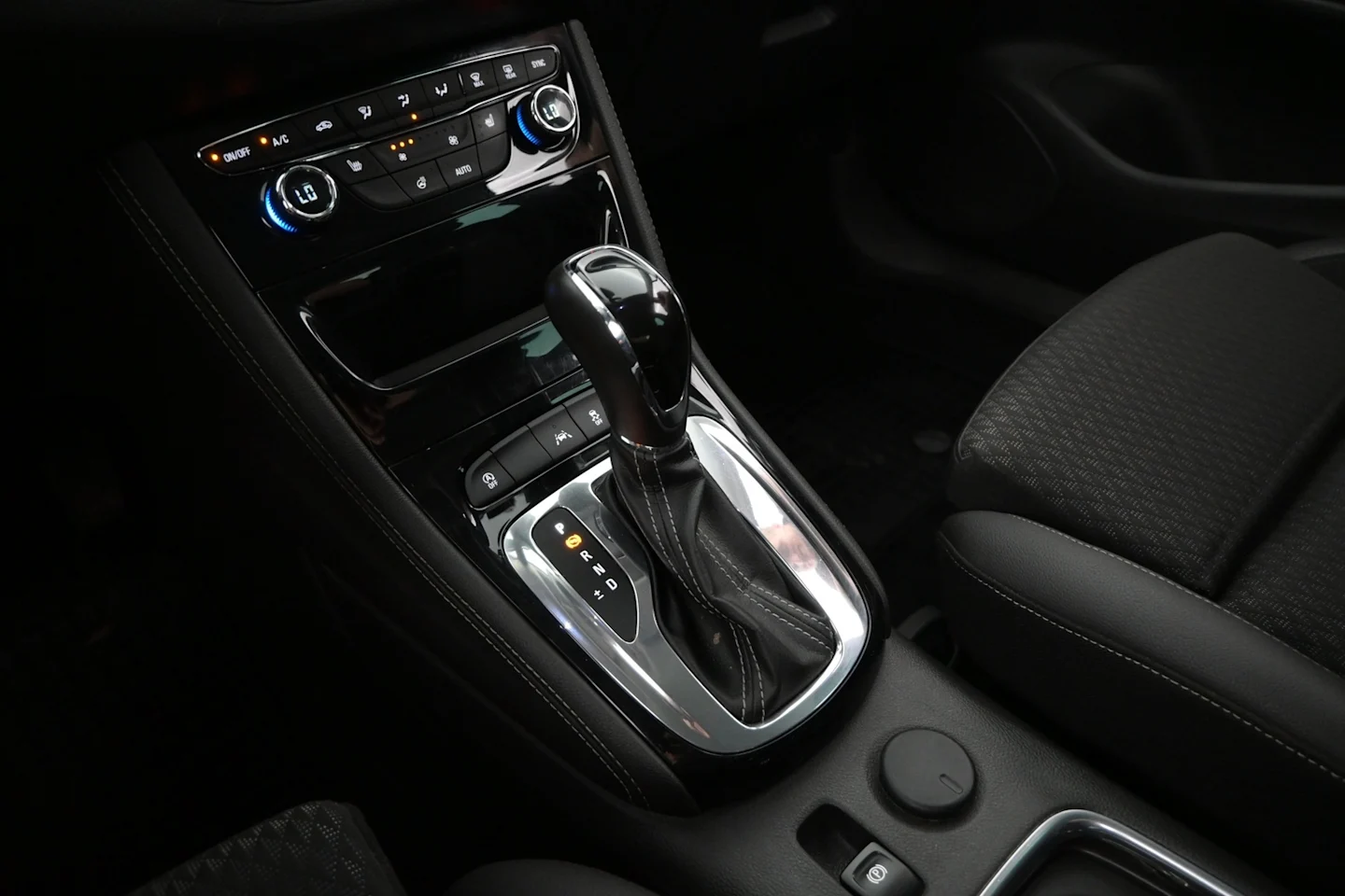 Car Image - 3cJPcW7OvdJ8WIvZmuA3St