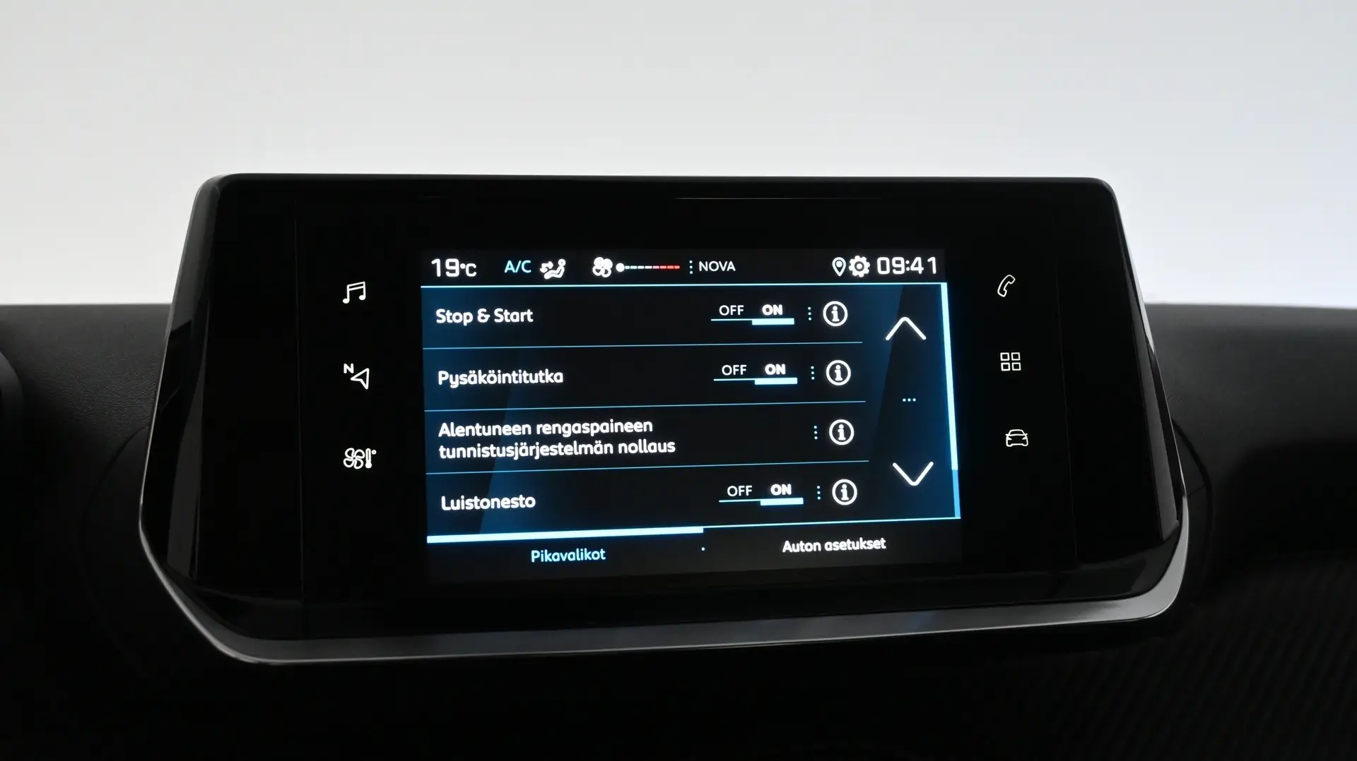 Car Image - 3lFfmDE5UJ1h9MwBCPe56v