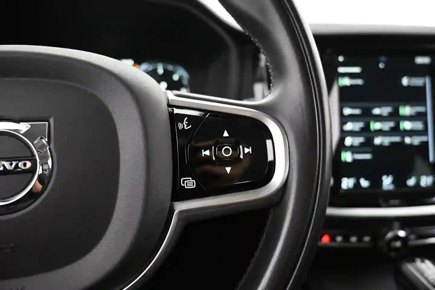 Car Image - 7d4dnpzTr6G5Xq8Xdor9F5