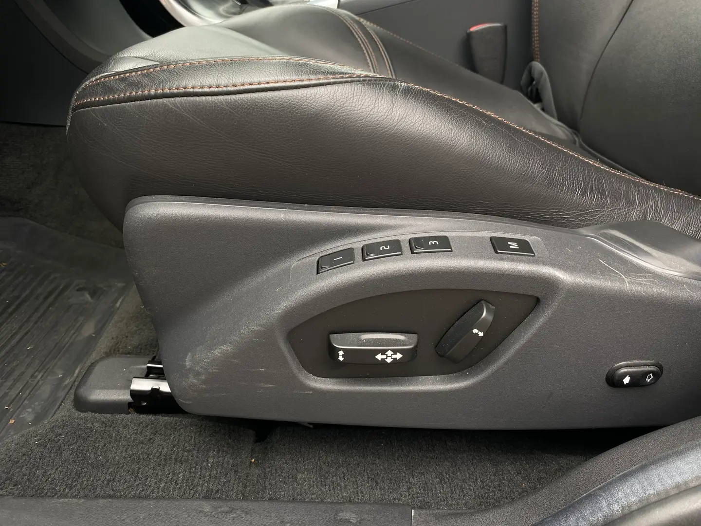 Car Image - 10xl0Px3yD3KIZPW8jQTDY