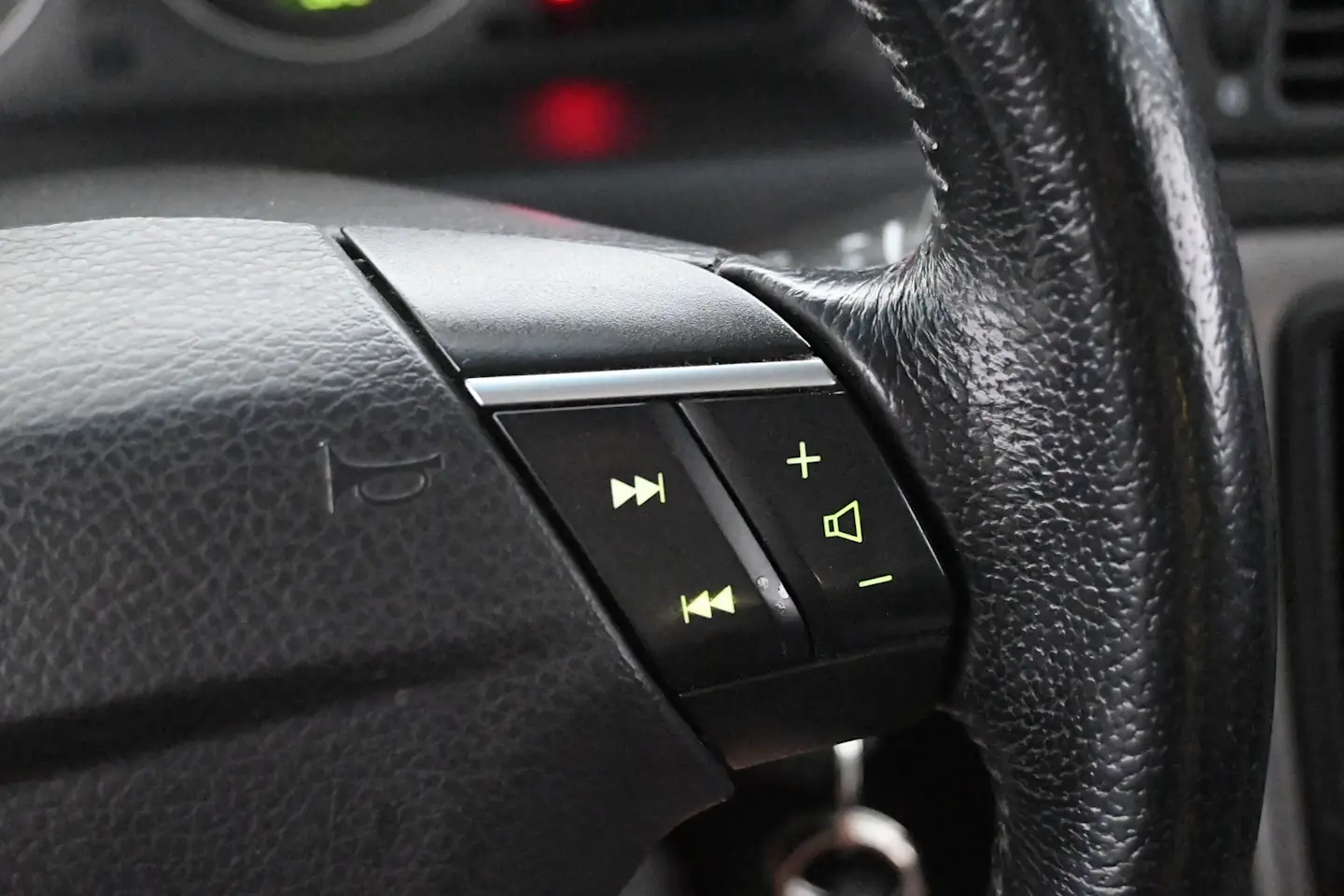 Car Image - 6vZ8fMSASdm2ENlZGrglq8