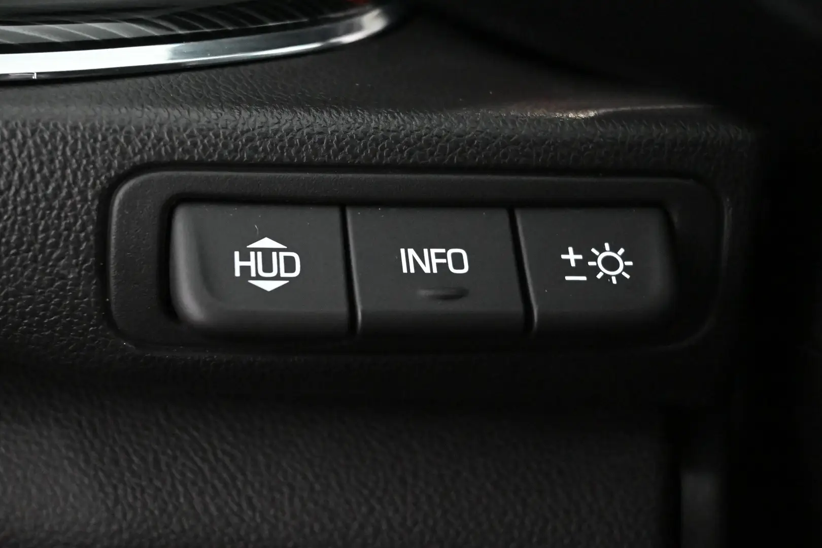 Car Image - 30T7RJbzdIxgF50ttIqZQT