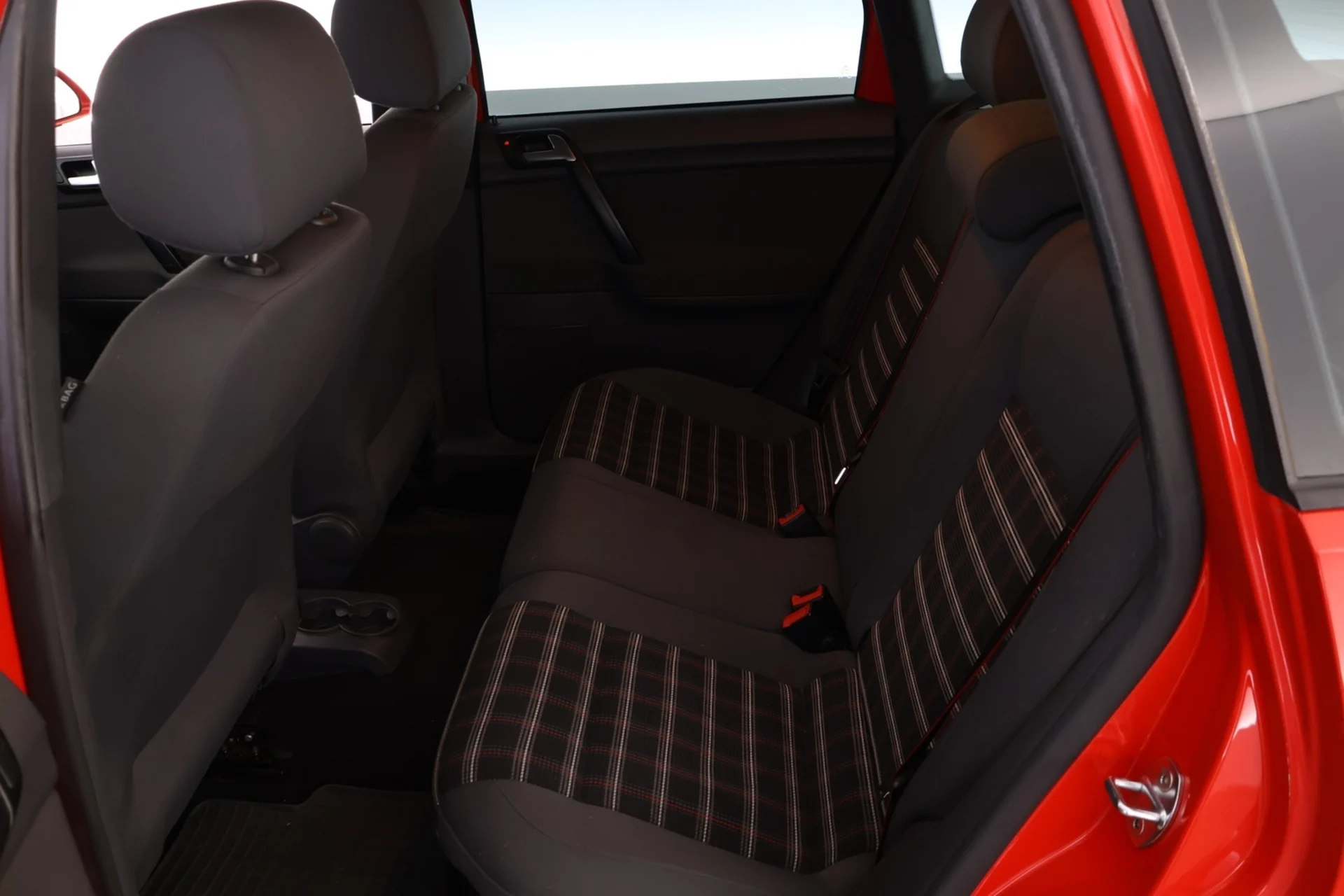 Car Image - 5btwxmljEbyCl0VYGv07WG