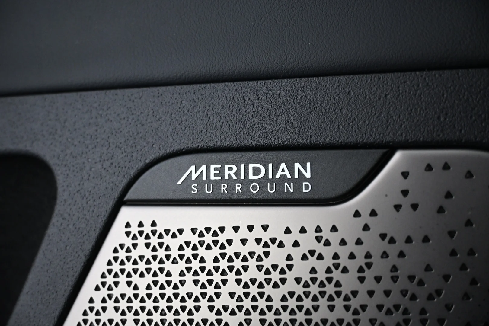 Car Image - 6mRfzHU6M9lTI6ry79XOQu