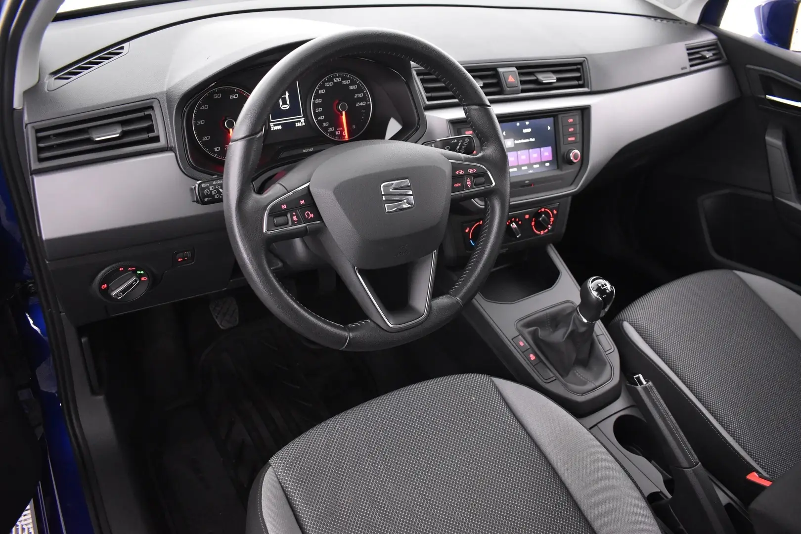 Car Image - sD3hVQn7zpCj1xVE1BDIZ