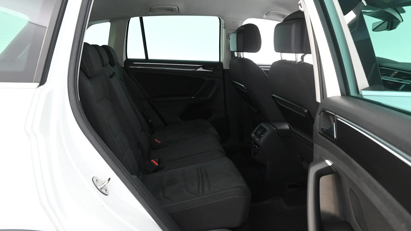 Car Image - 7mge4nIvtCVZvqAwyoYoBD