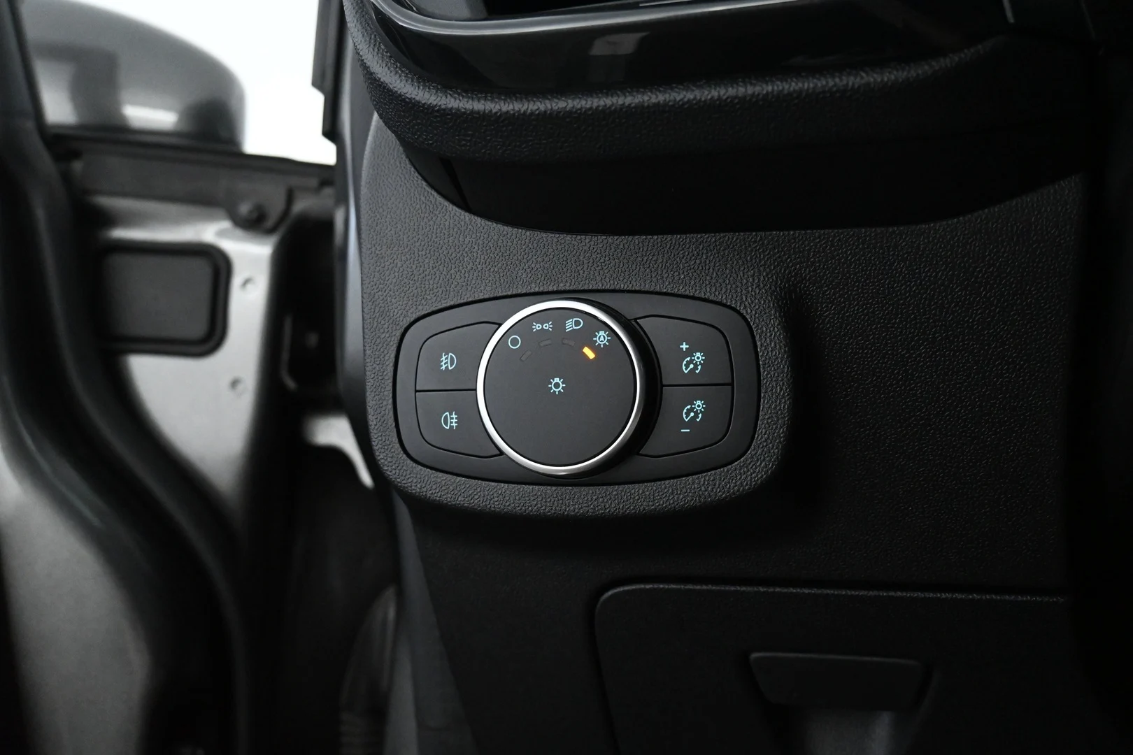 Car Image - 3tPsWsxPUz7dk885S0zky3