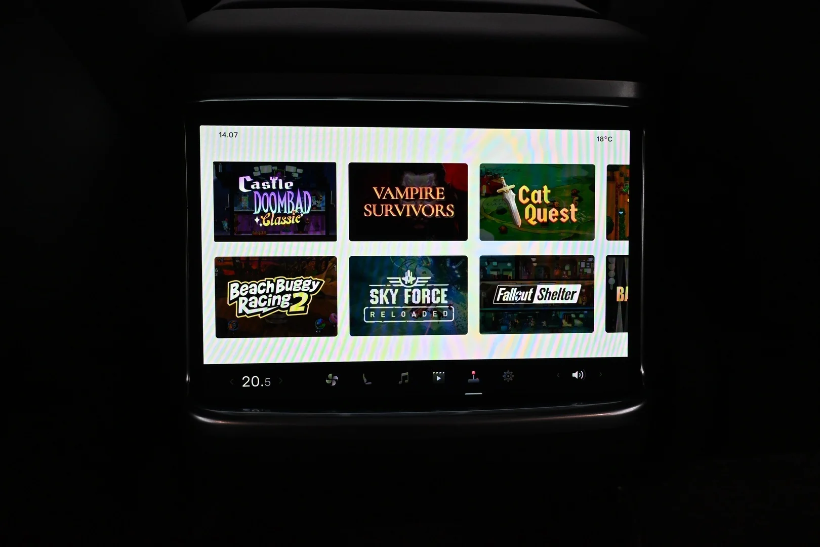 Car Image - 7kbRt0kGRE7isqF990QnTN