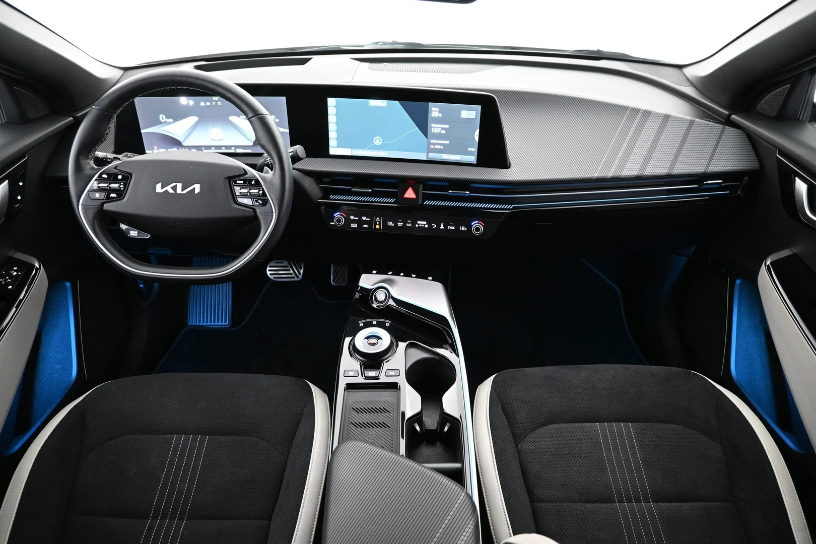 Car Image - 4Ji7j5Mw4TvSmzrCLYYeu3