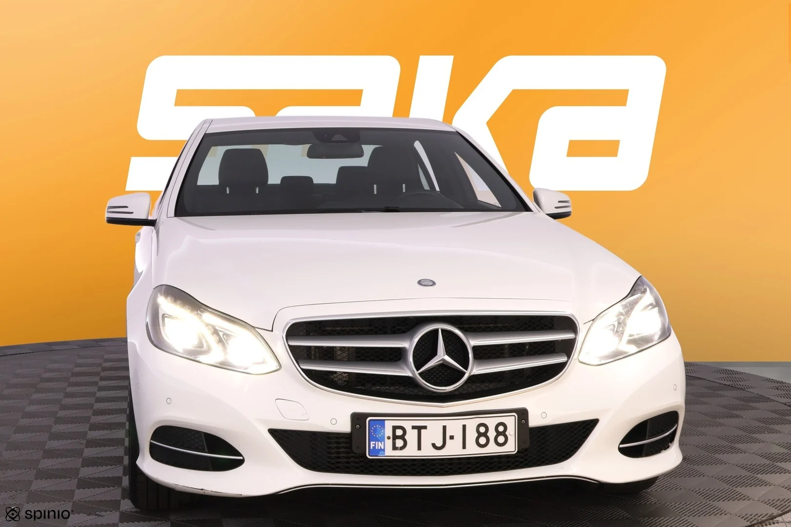 Car Image - qowq6pKmn1Kvi6aaKyQbA