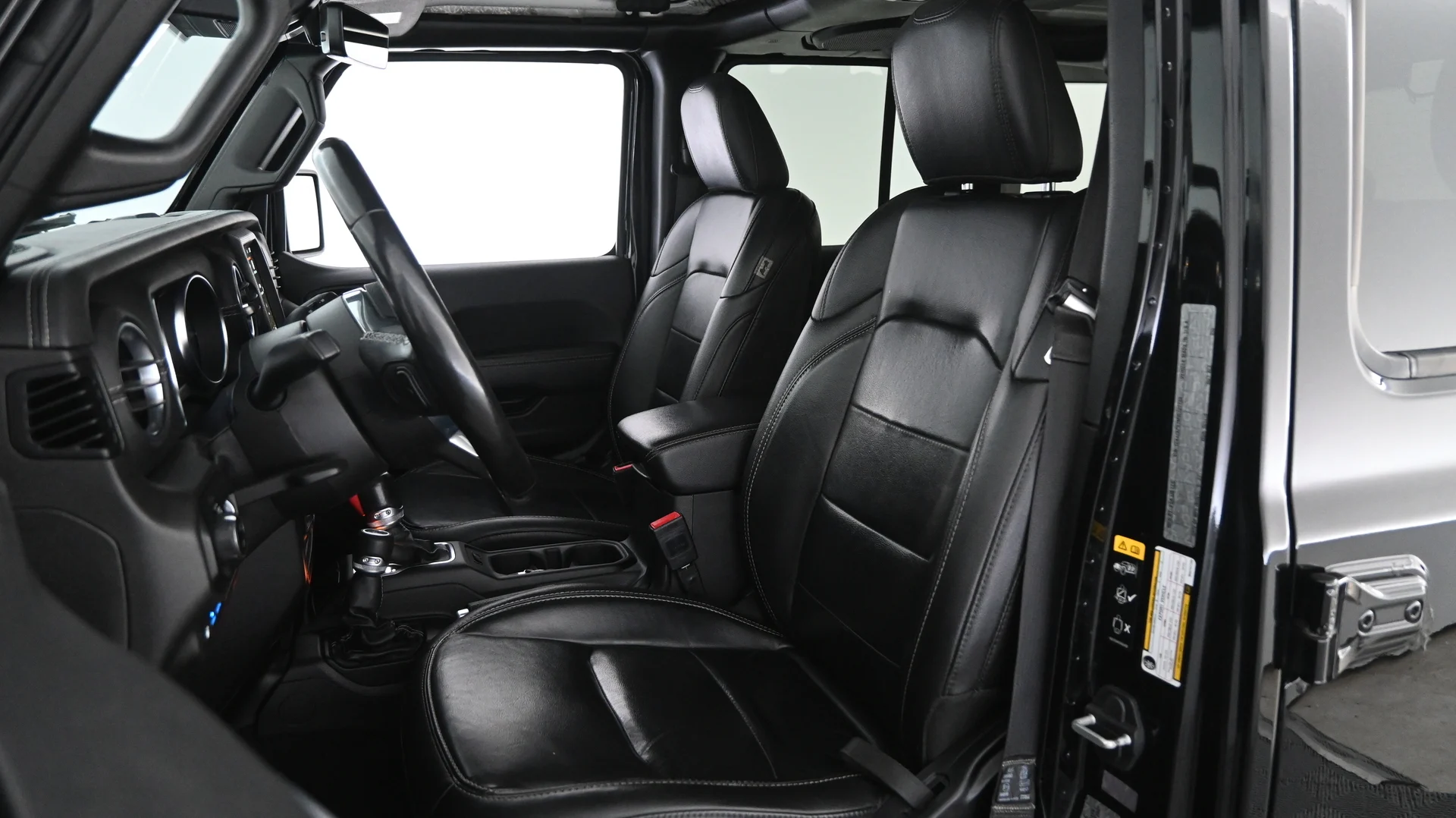 Car Image - 1ztHlB1r8Y1Filt1qtiBnD