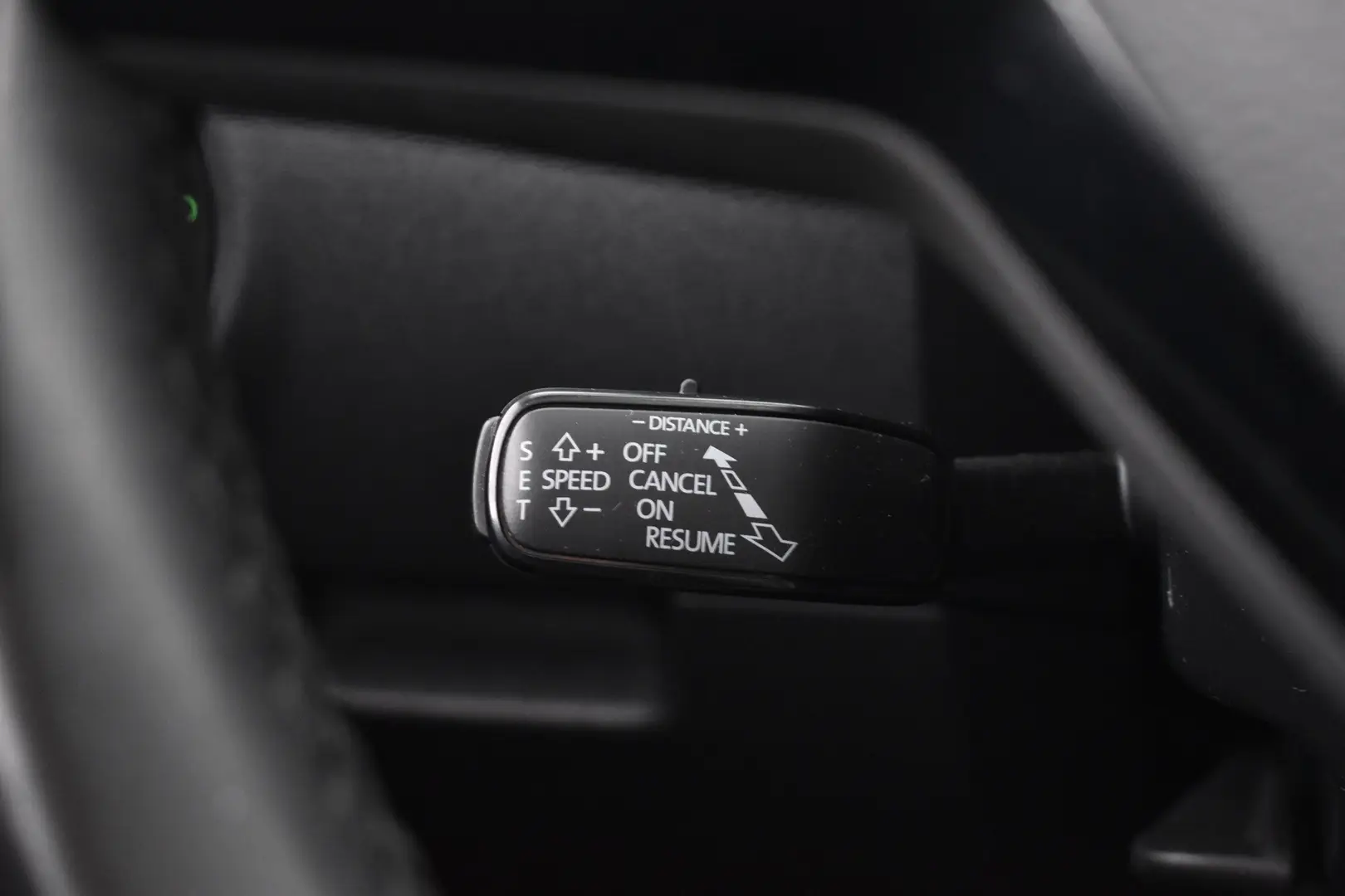 Car Image - 4oWb9oRAY5osejVxI5SCGV