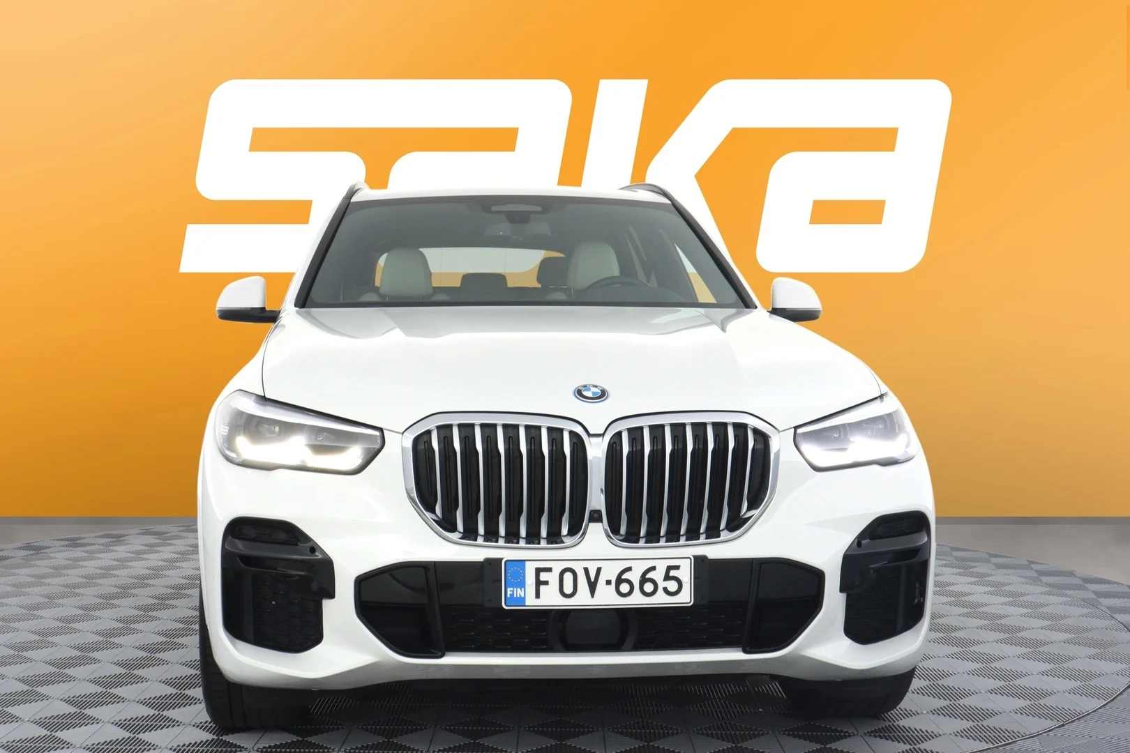 Car Image - qEmICUVNdOQ8vn1brGGqa
