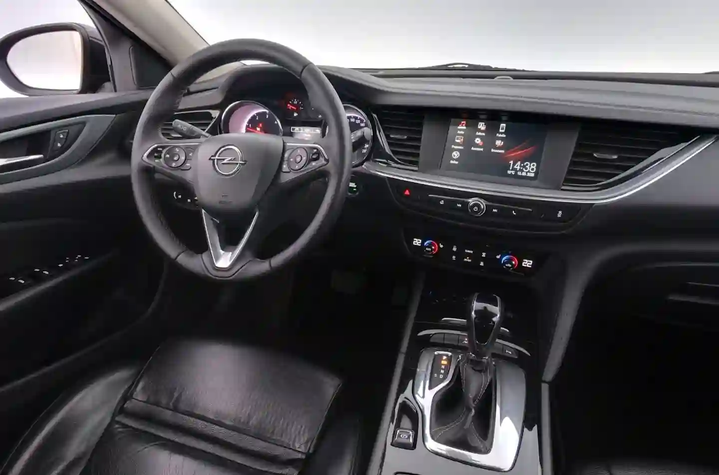 Car Image - 5dM8KUYFjm80xpGb3SBq3X