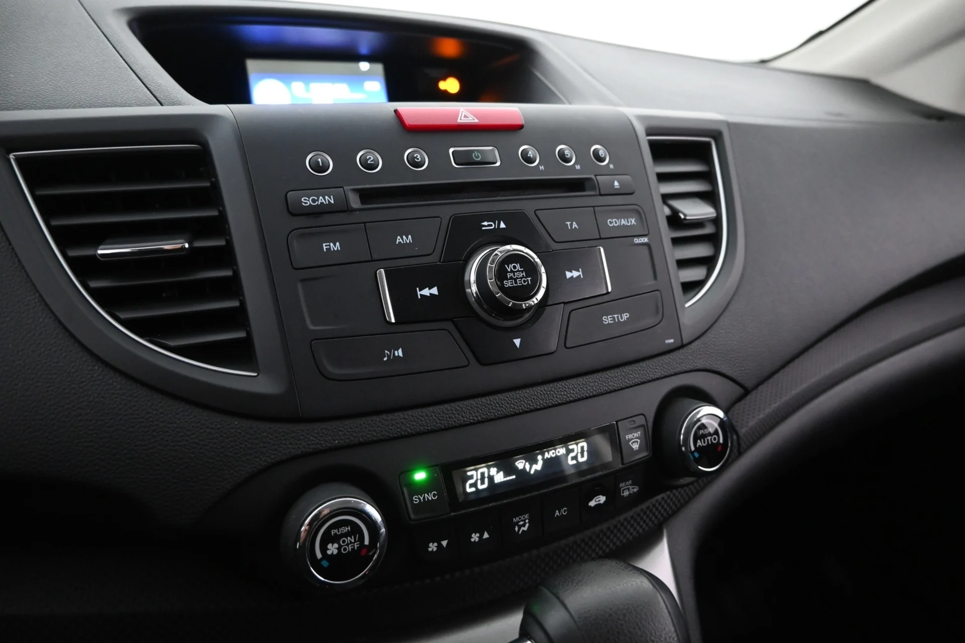 Car Image - 13dGuBuUiqimYp11IHZObA