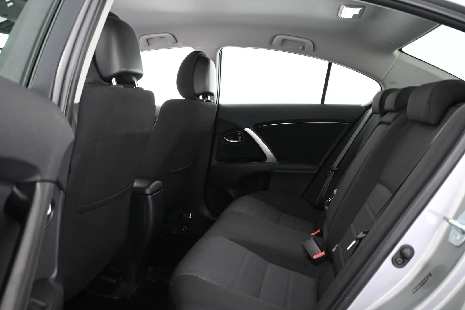 Car Image - 45VGcoE3J4cHOah2K0YQlv