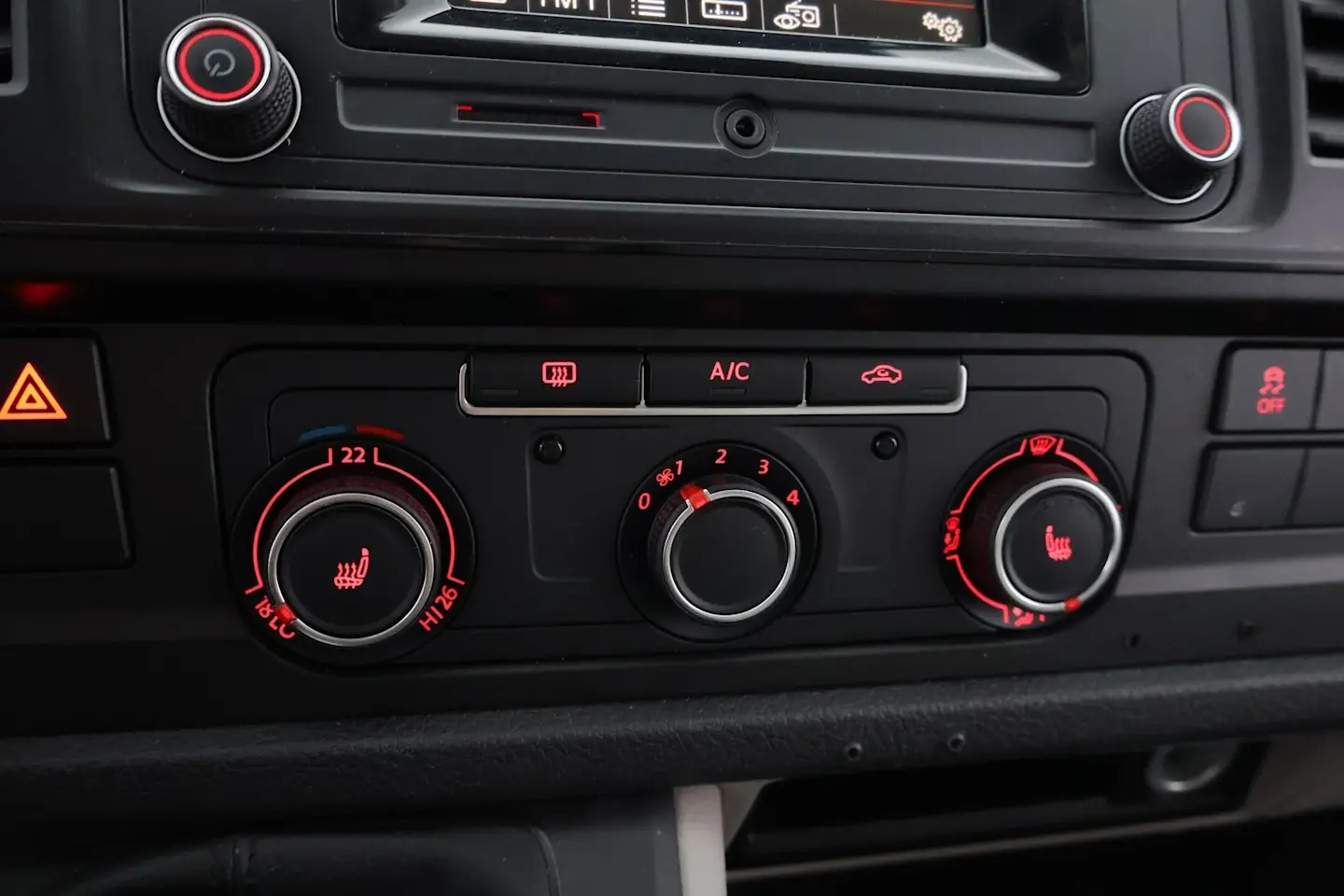 Car Image - 3qSQ4IHJqM5jWlNJxzTOIz