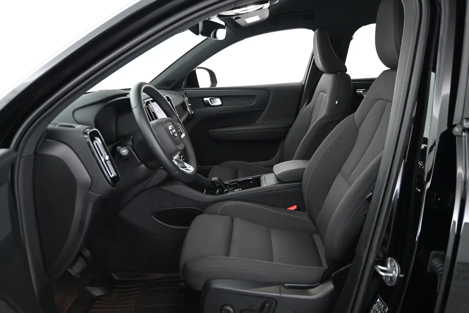 Car Image - 6UUEM8Pmt991v7jSu1PdYo
