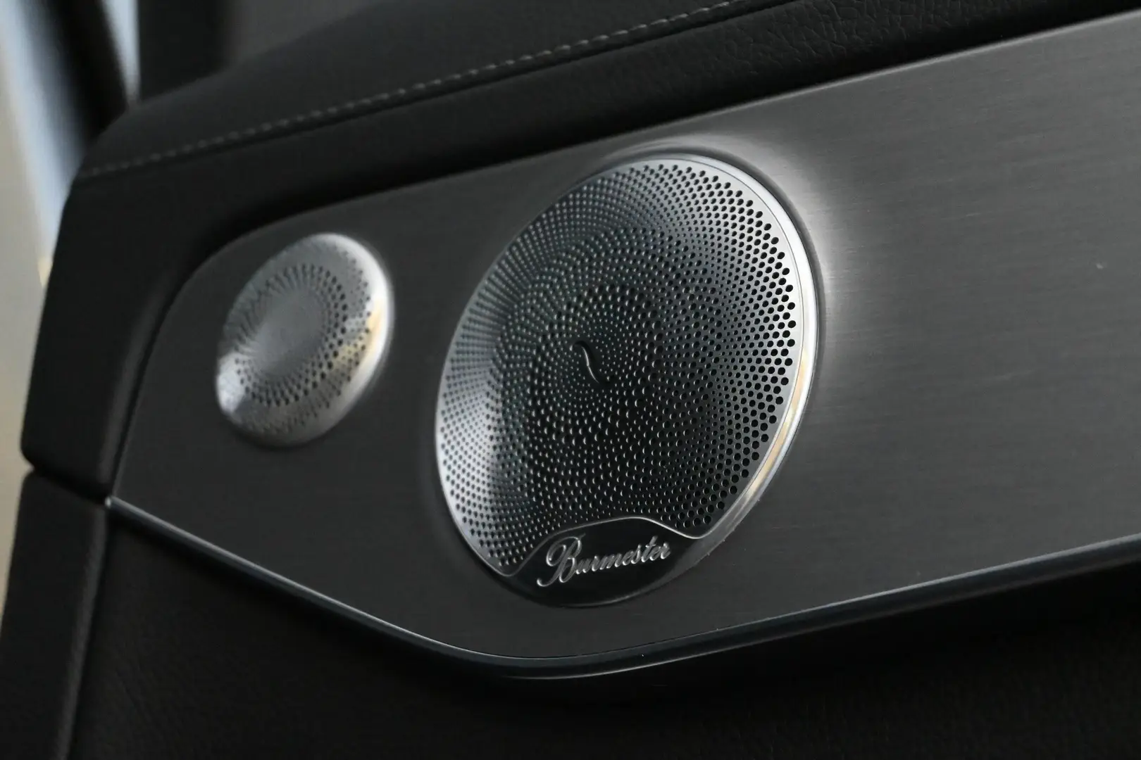 Car Image - 7dHGid6Zq1DvDHPy2uqlW5