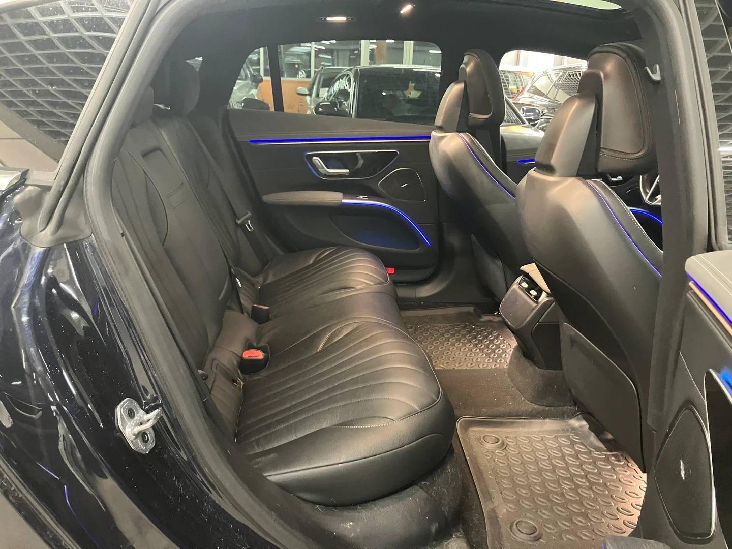 Car Image - 28TqYkprMkpfY9LTDU14eV