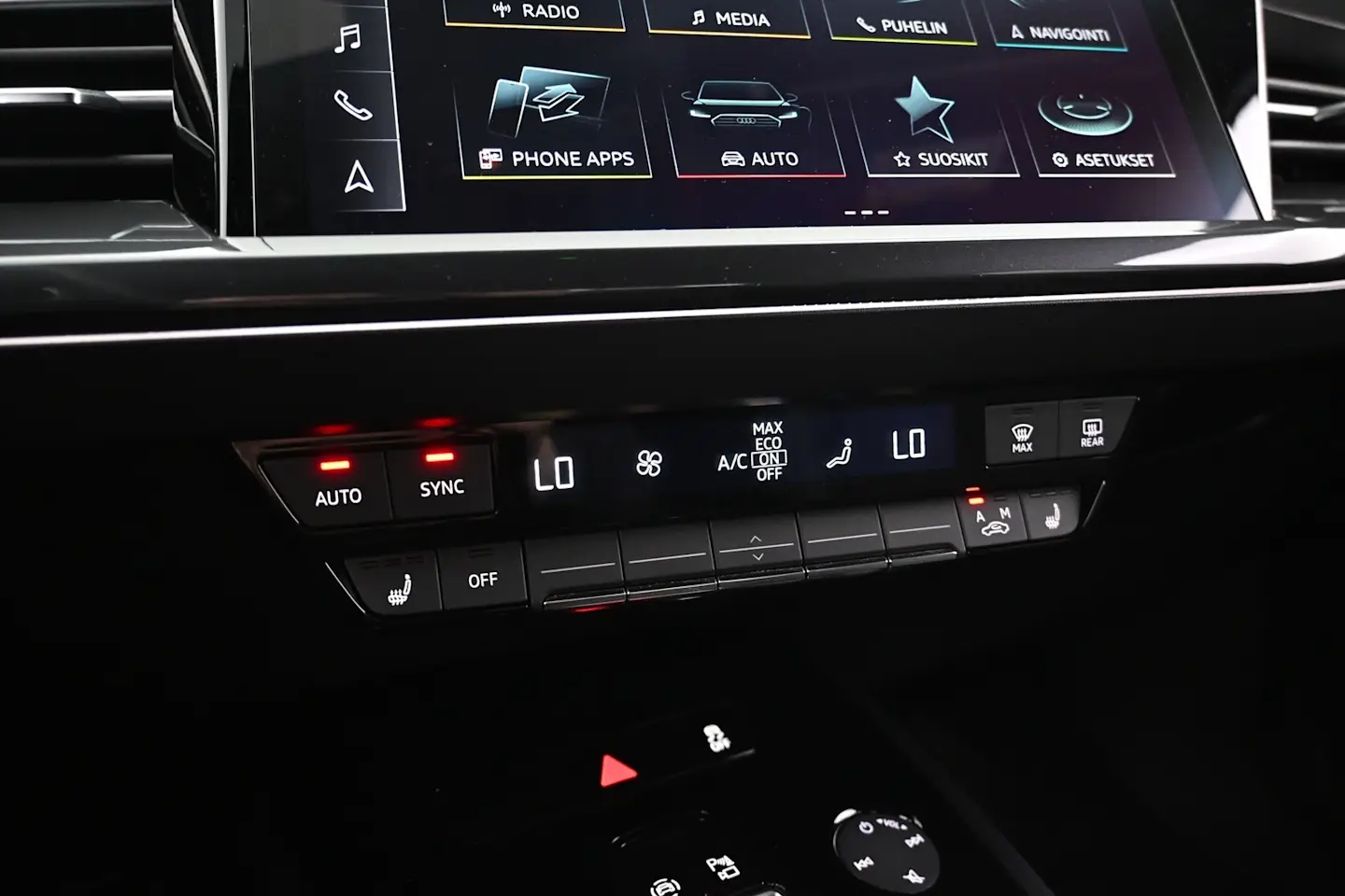 Car Image - 4wL9DkUpkbx8SNqcIO1C25