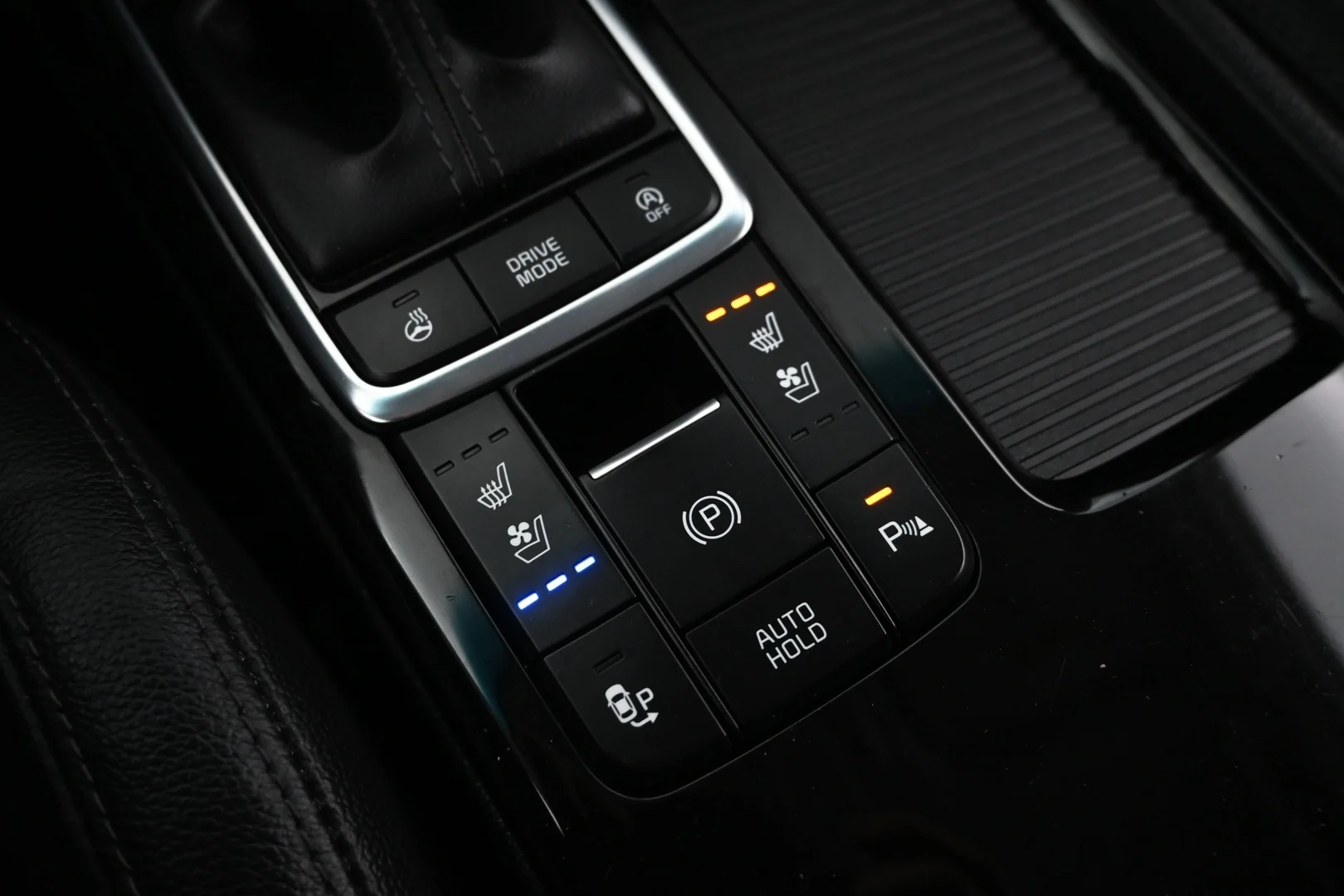 Car Image - 14n1okmjODgIFaPlMabE57