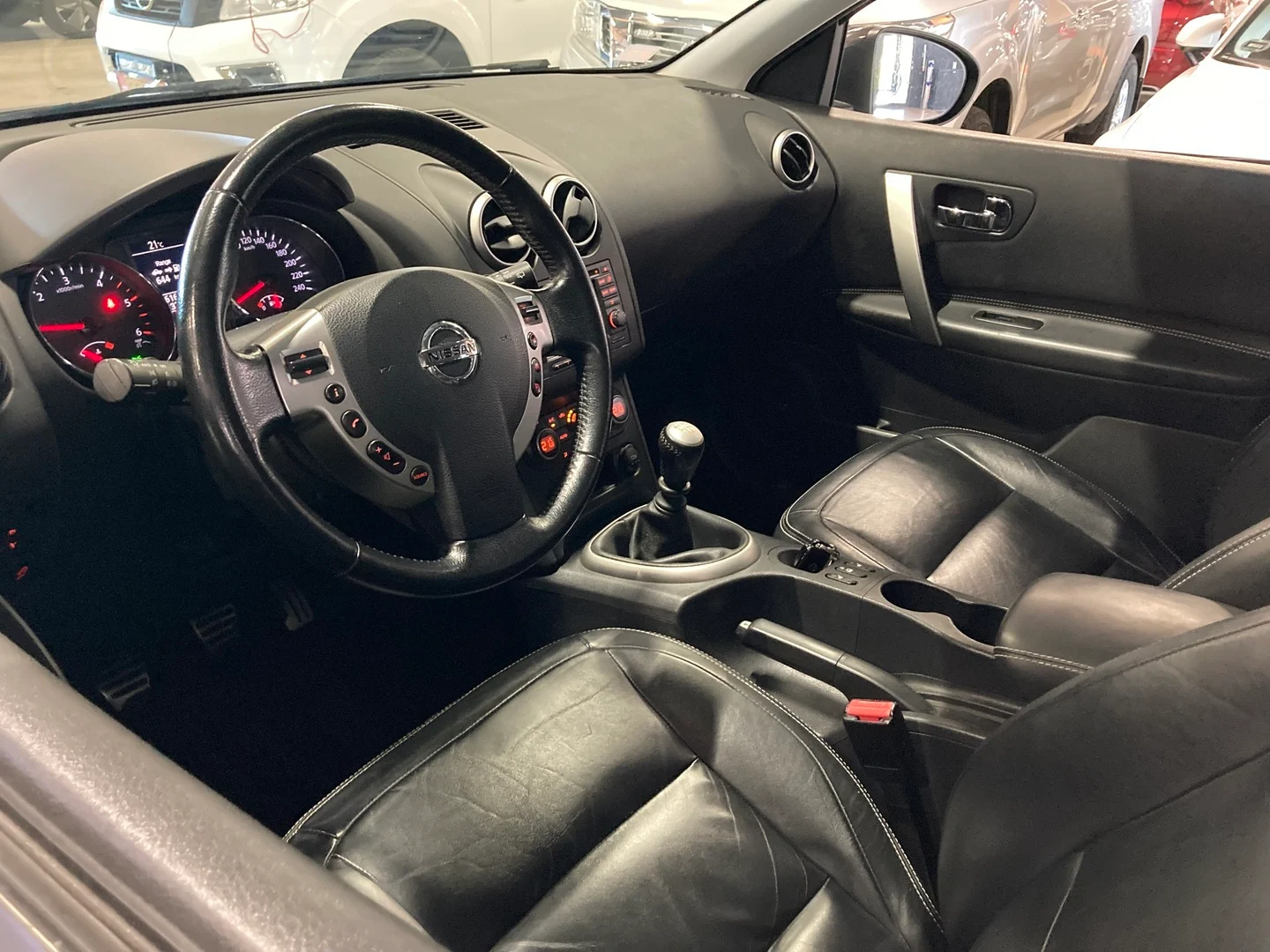 Car Image - 3YM91IeLSx1TlDHwoe6DGQ