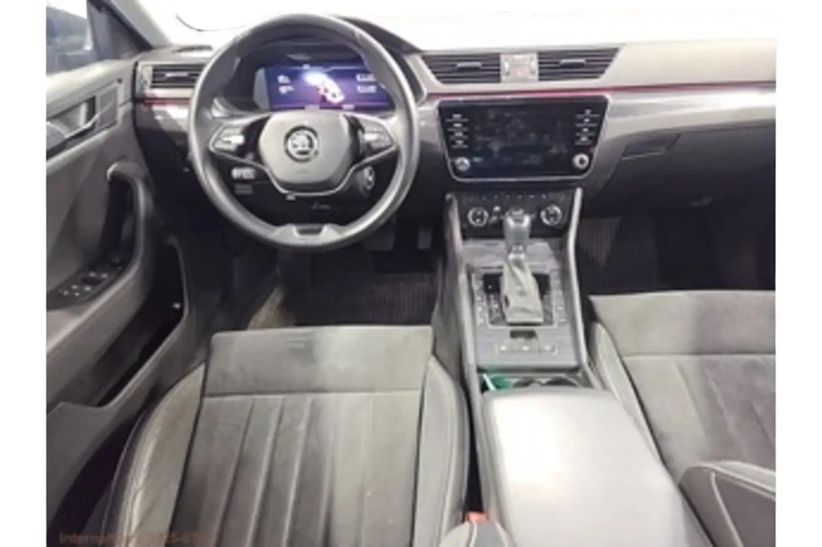 Car Image - 18XN1WL3c4vSF55U1BgOzL