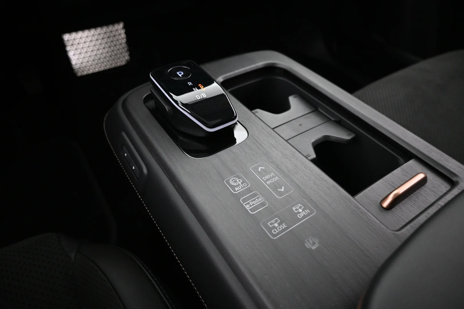 Car Image - 6DFXnV5ZosA8ZgQ8udY5Gt