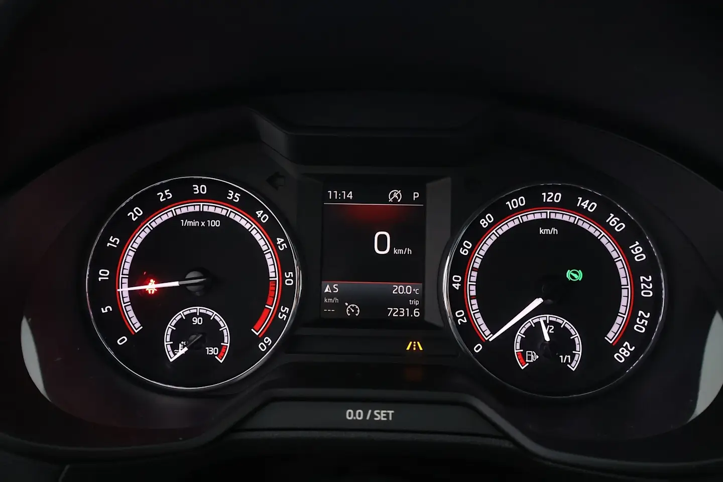 Car Image - MPrRYnI2XczWXDxOfvNVT