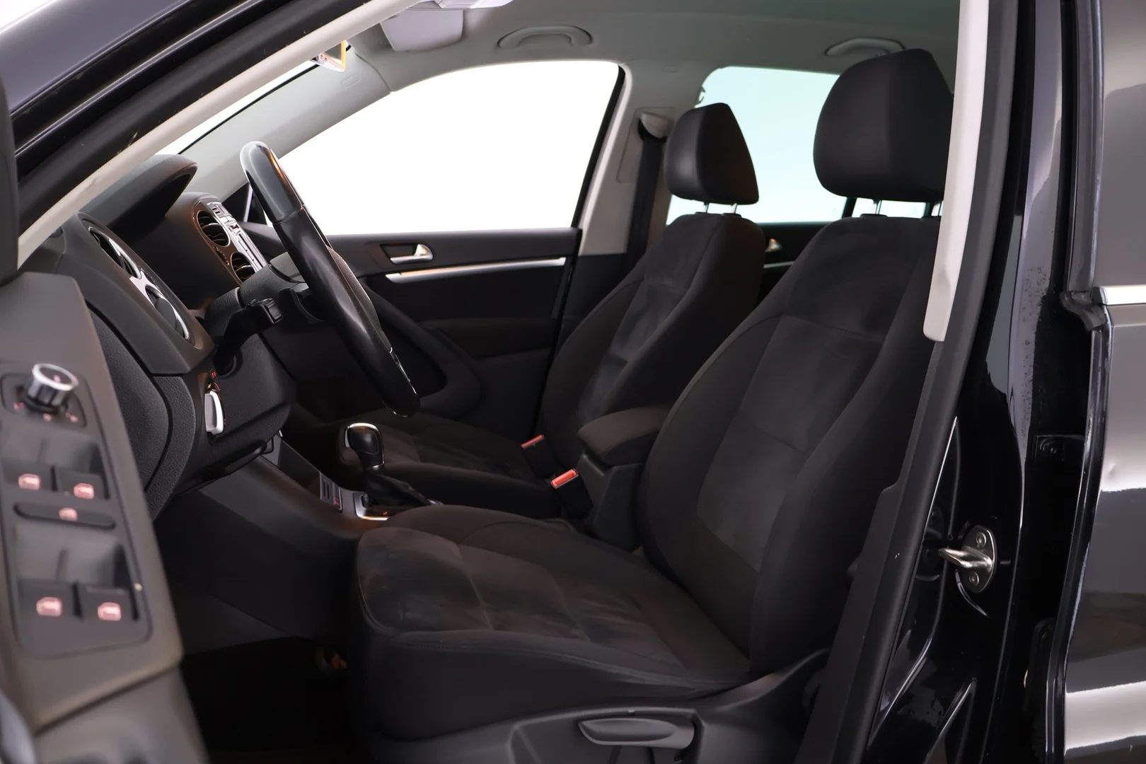 Car Image - 4vd4nTUKin1m1wlrSNGJyB