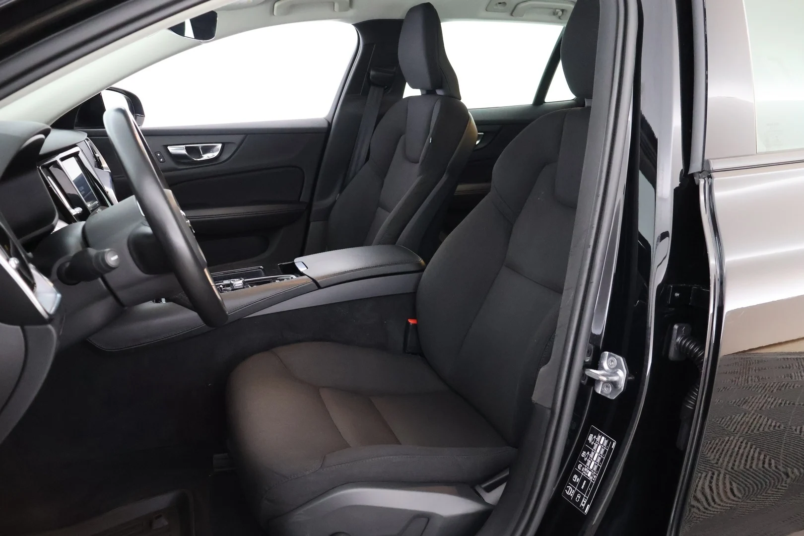 Car Image - 4vkeOyu7VrIBvfNCV3dFZo