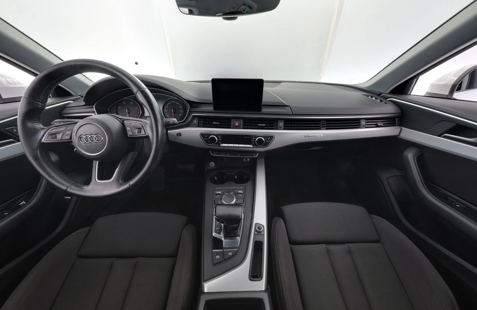 Car Image - 5nsEF1y0KXodX52hhIuDIw