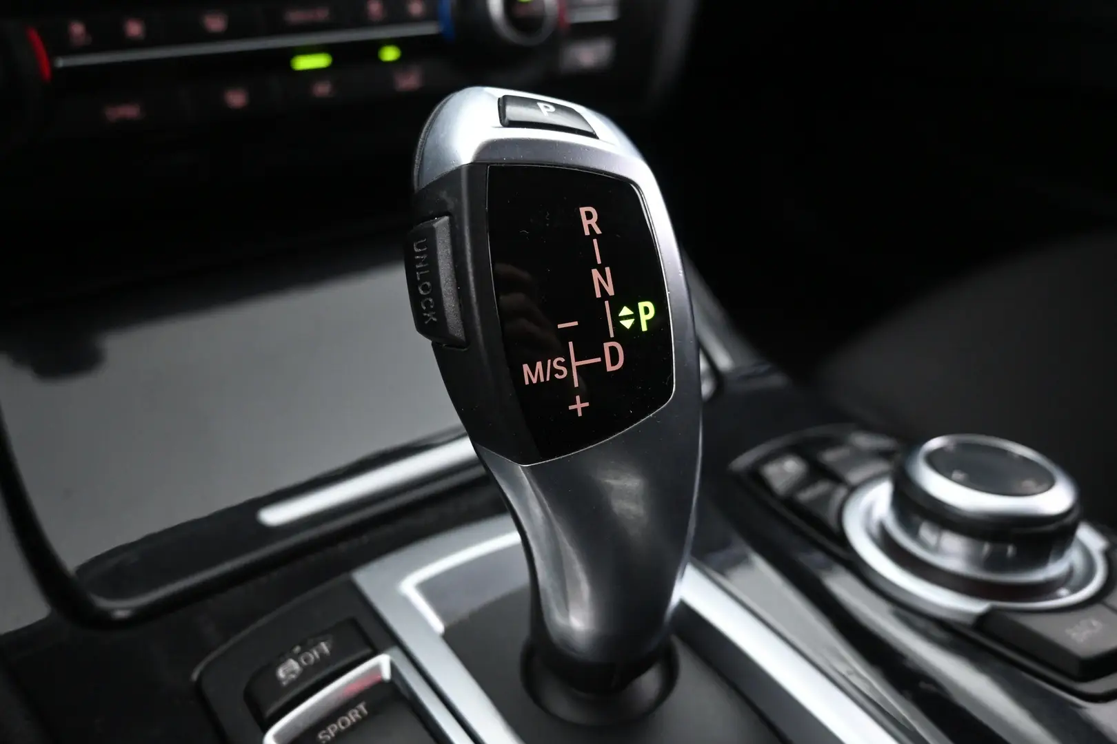 Car Image - 3hWrqkZoikzHBL3BXIyoZg