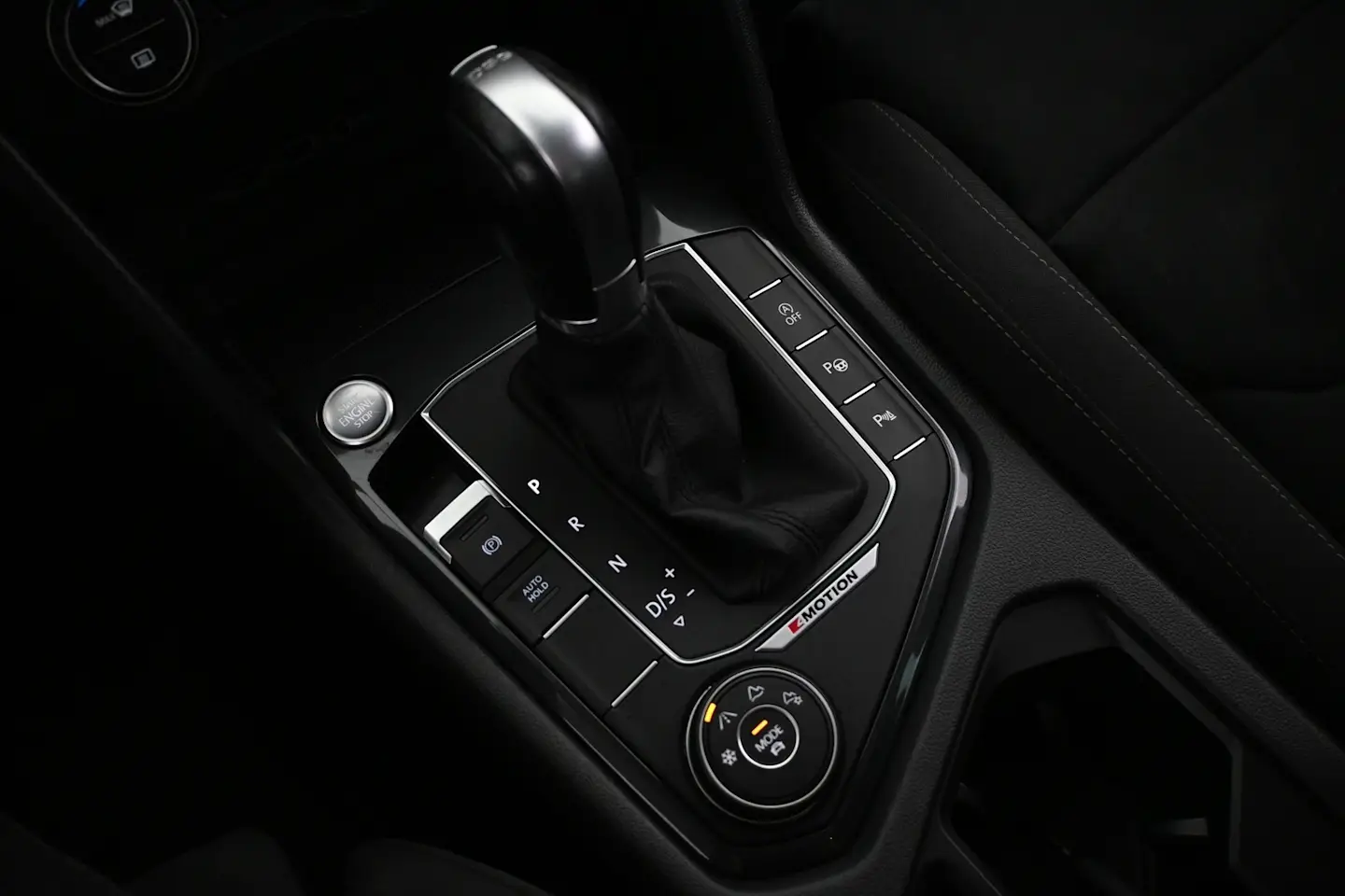 Car Image - 2KMQFqKwyYUjafbbSJrk1e