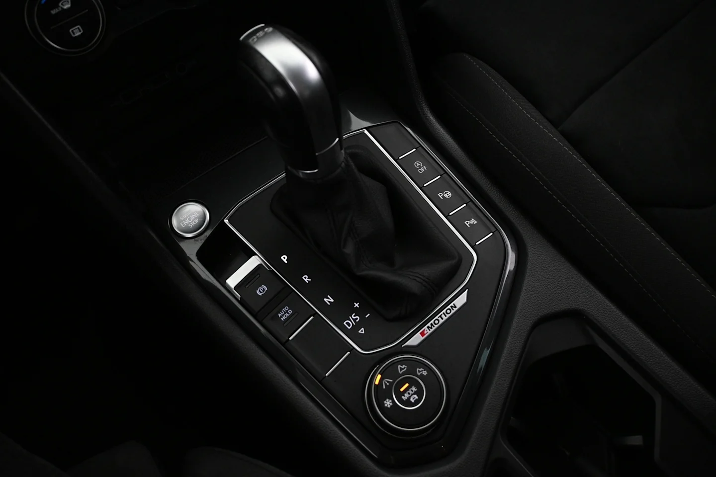 Car Image - 2KMQFqKwyYUjafbbSJrk1e