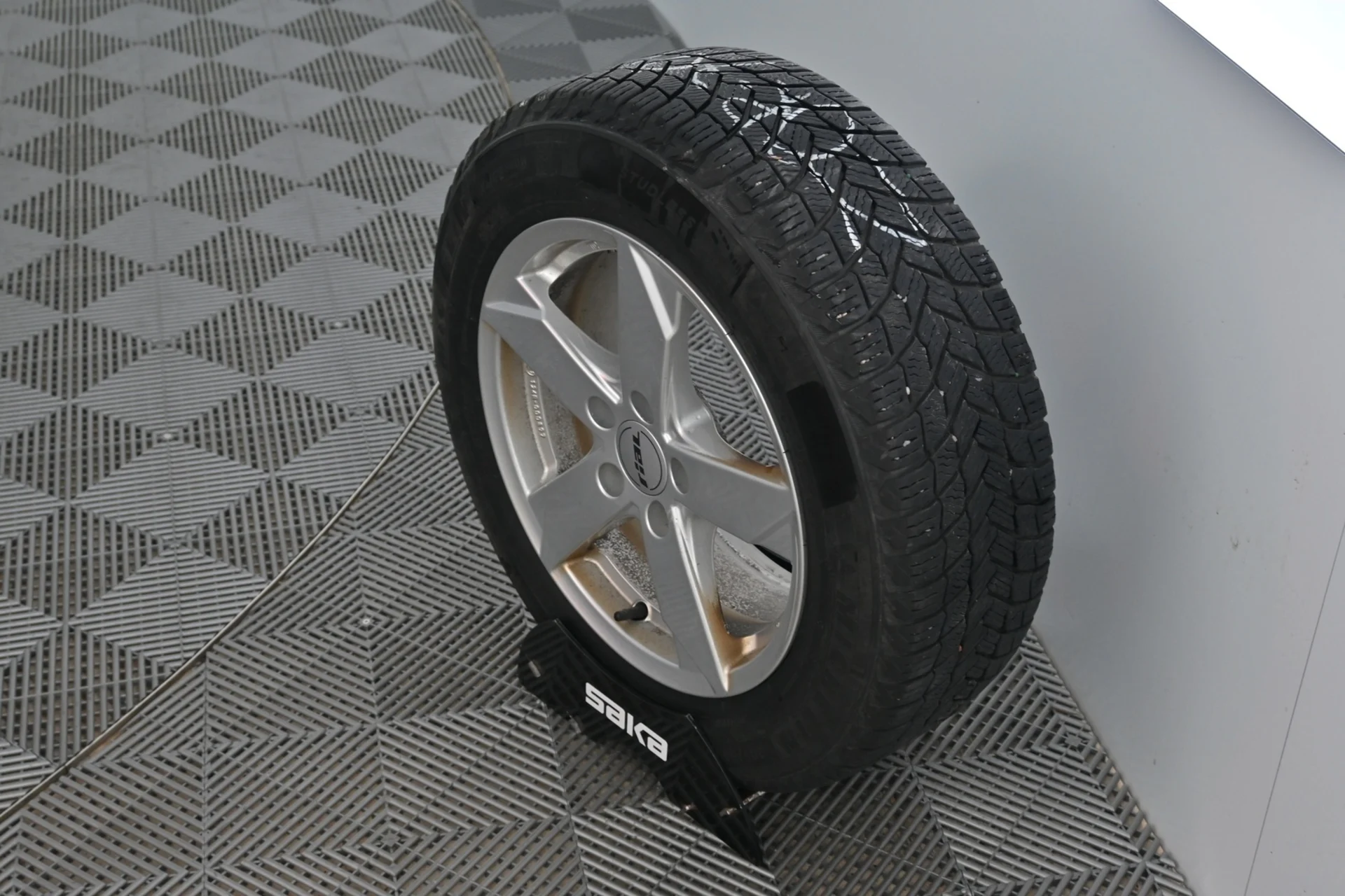 Car Image - Pwitx3Zqt6vrQSTGVYUG8
