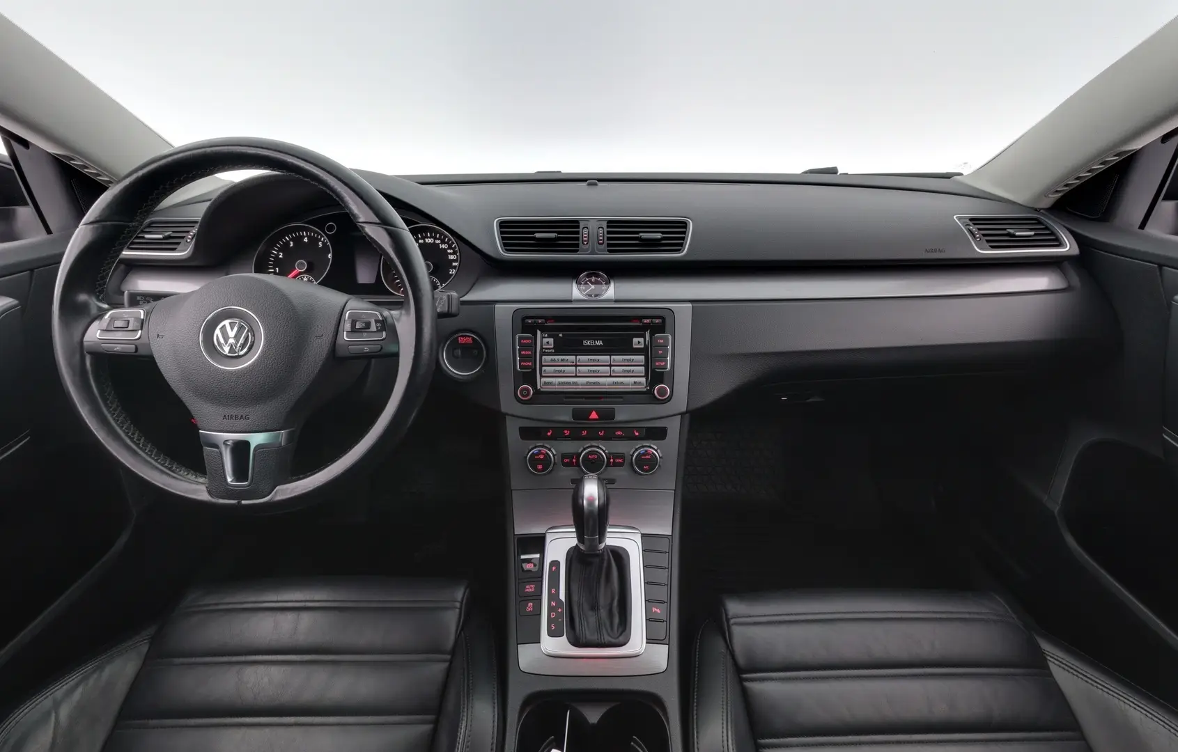 Car Image - 5Nhz8y2aW4YcjxEI20pDiy