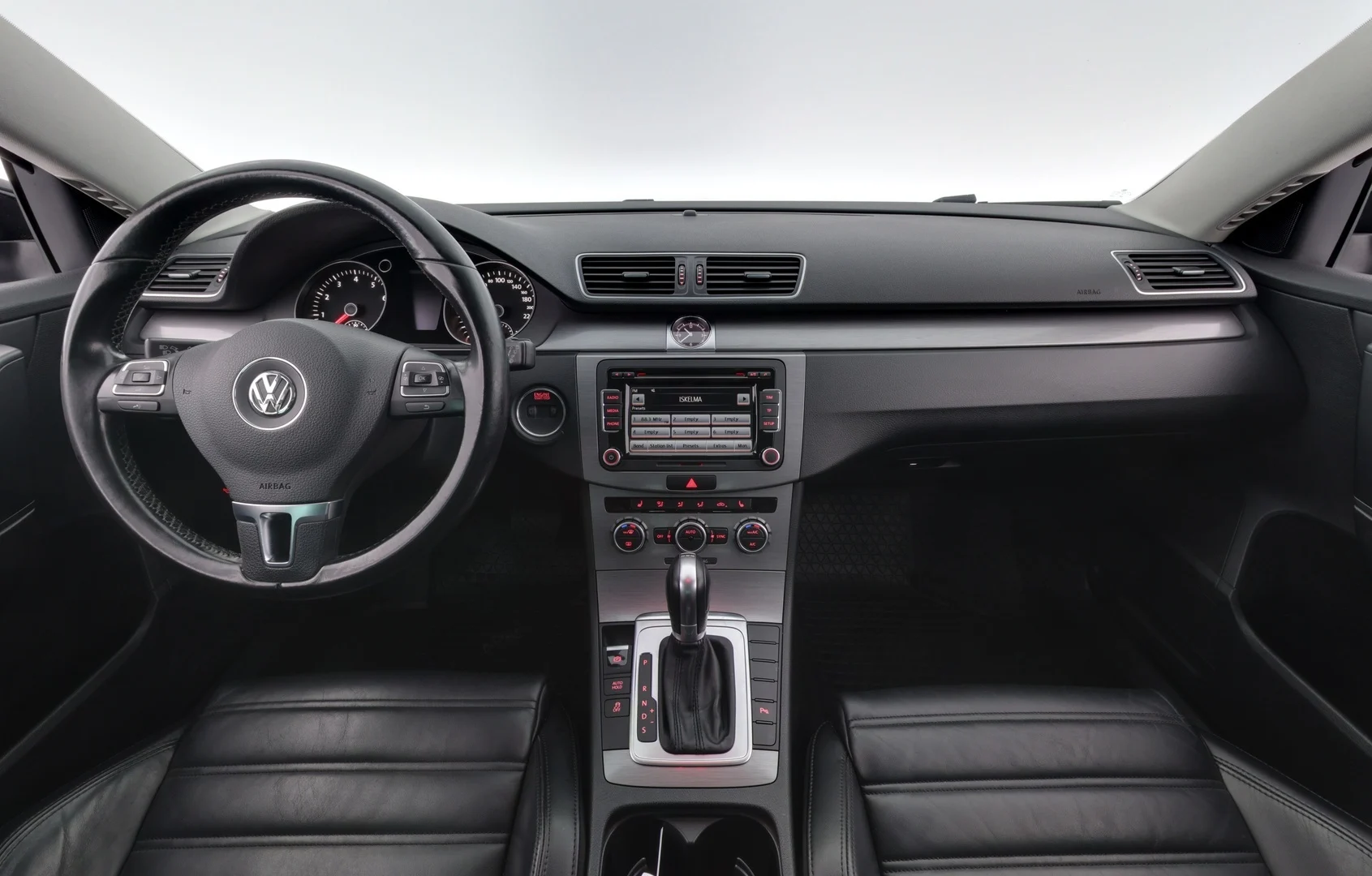 Car Image - 5Nhz8y2aW4YcjxEI20pDiy