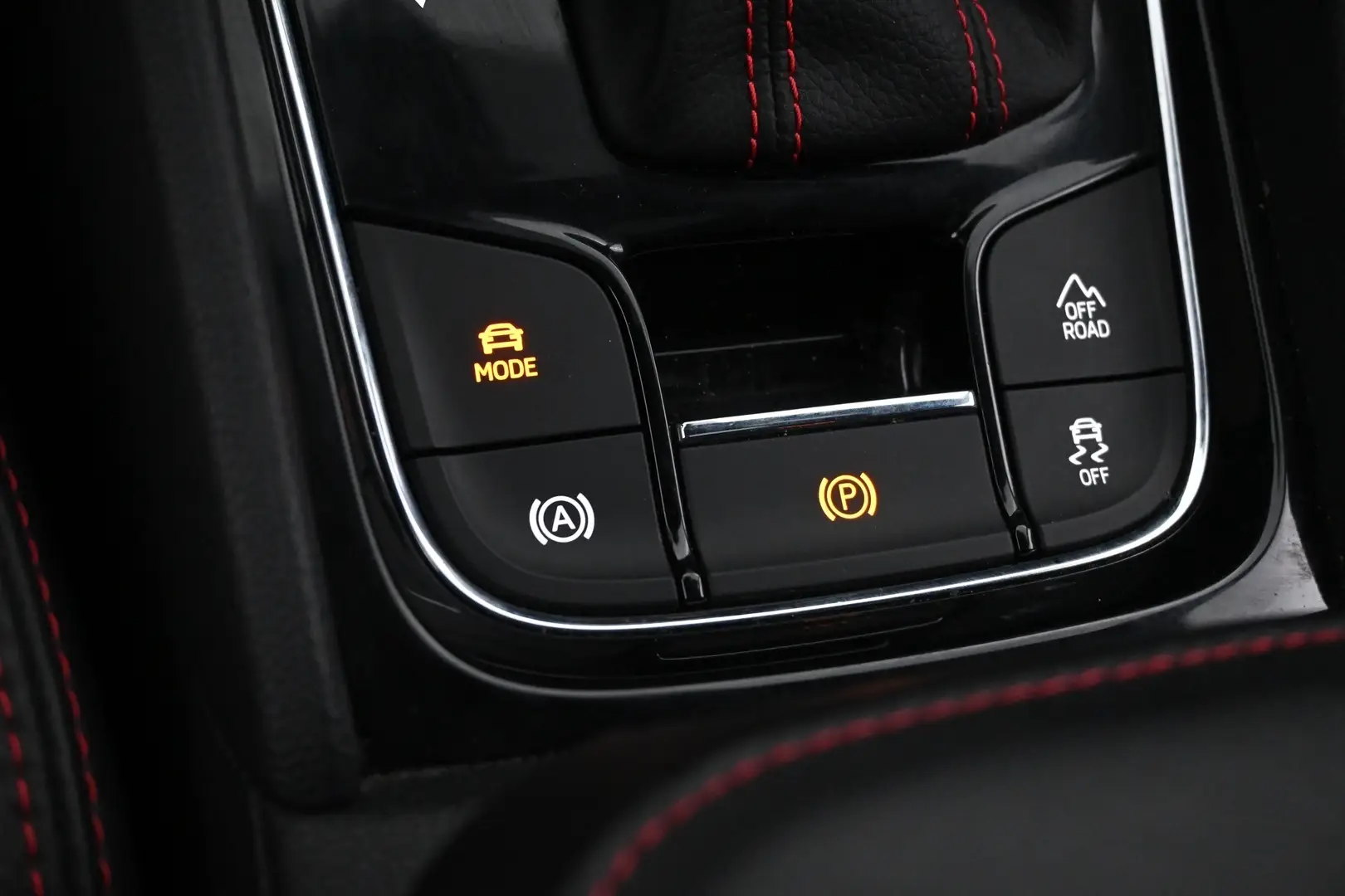 Car Image - 1lgOXsAKYKM1xOmFq3Tg5b