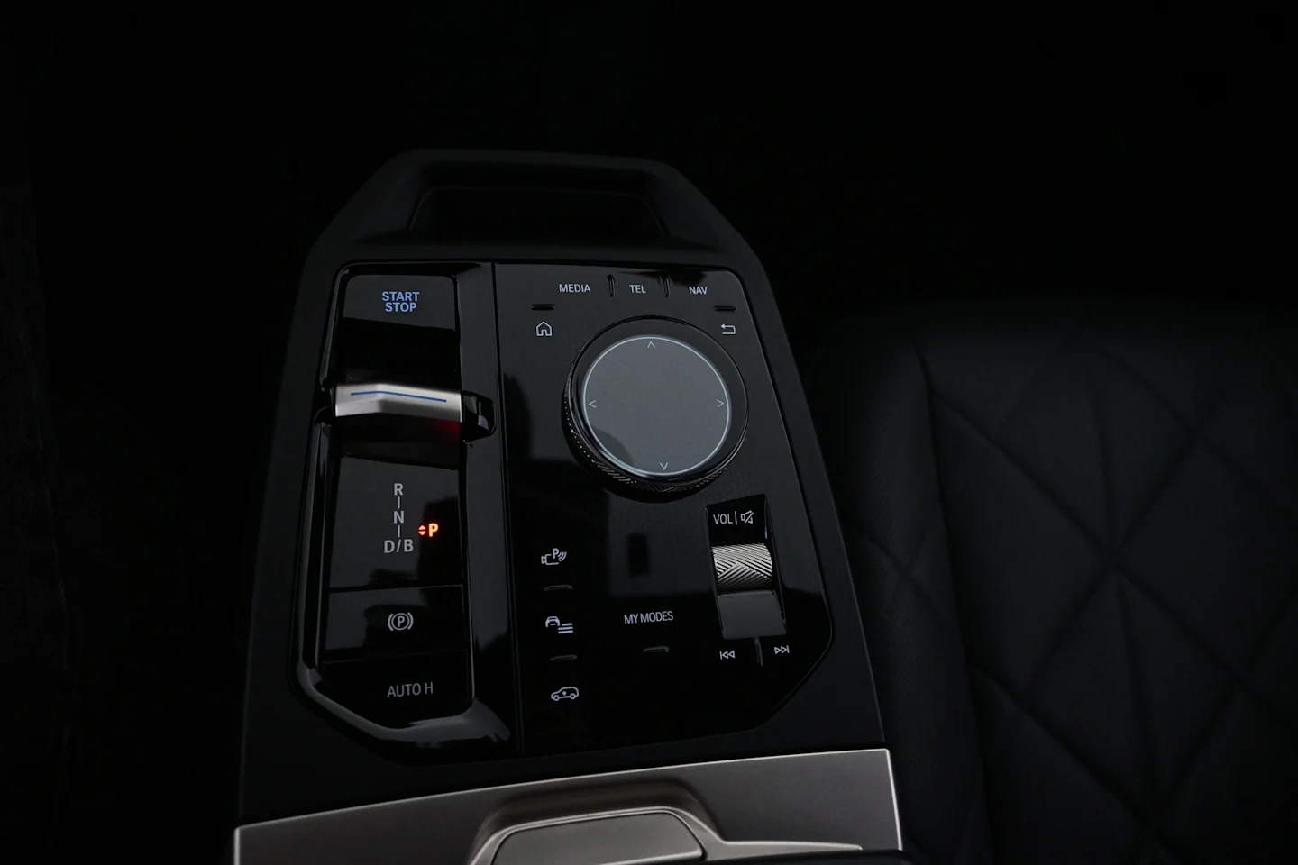 Car Image - 6KGvjyUJIPwCg8erPRx2hh