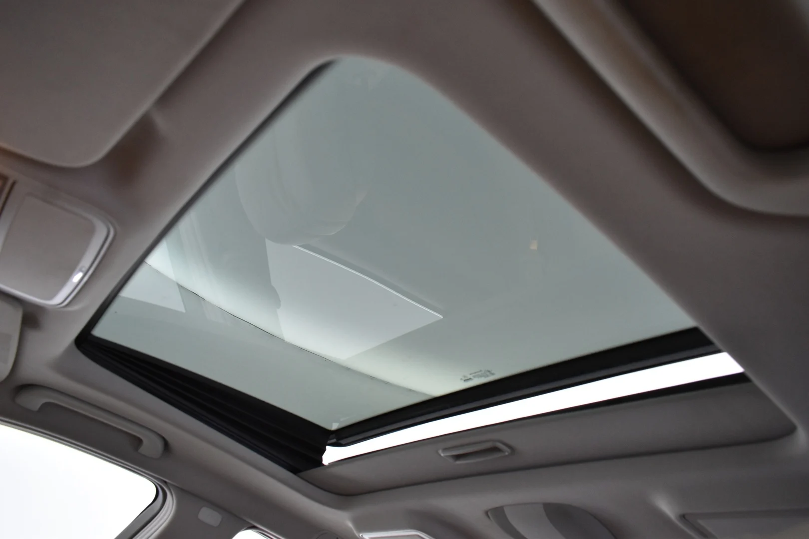 Car Image - 77xM3zPCrzL73sQb3sfyeU