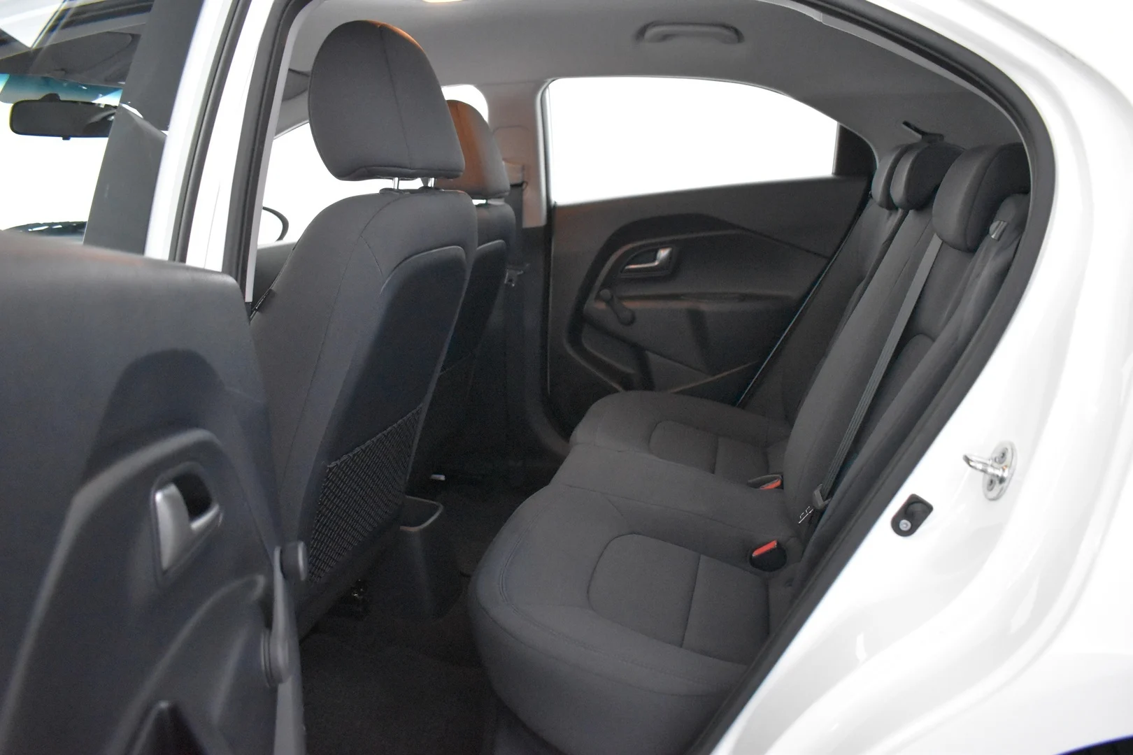 Car Image - 3F6yyl7Su1R9dn3wUK6ELx