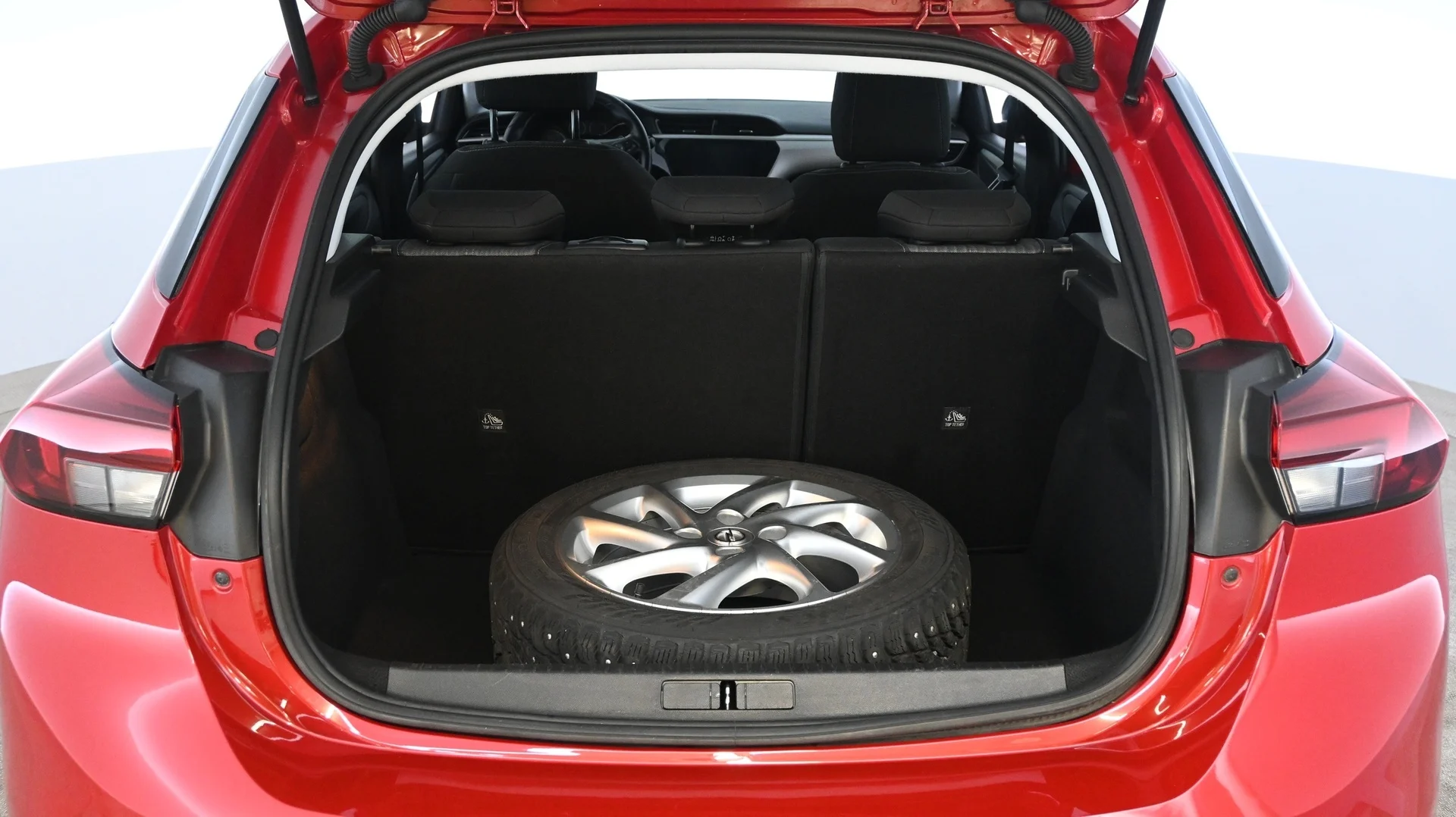 Car Image - 2CVTq61Vh4kxYpP4SKDIa7